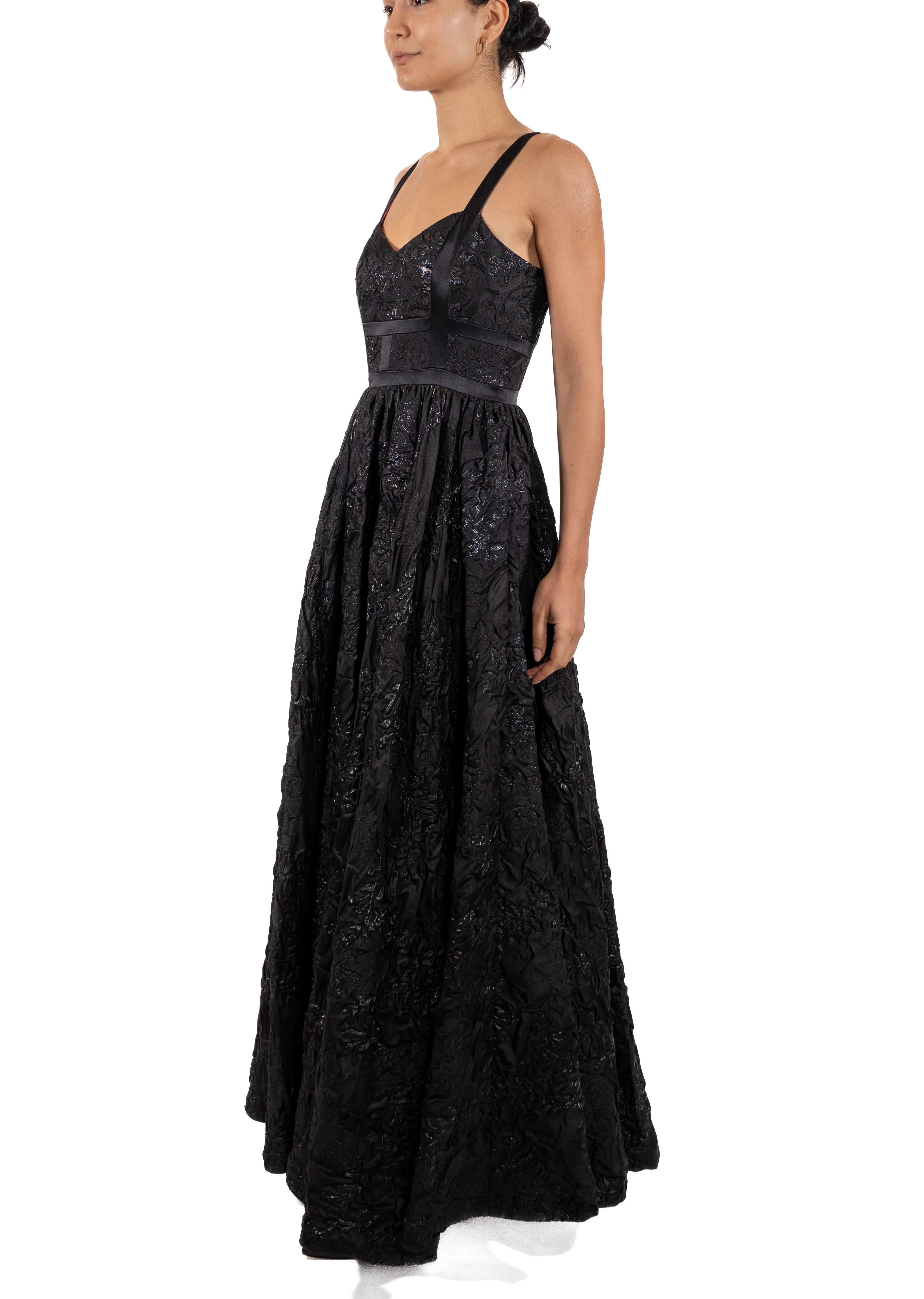 1990S Black Silk Blend Matelassé Full Skirted Ball Gown Lined In Hot Pink With For Sale 2