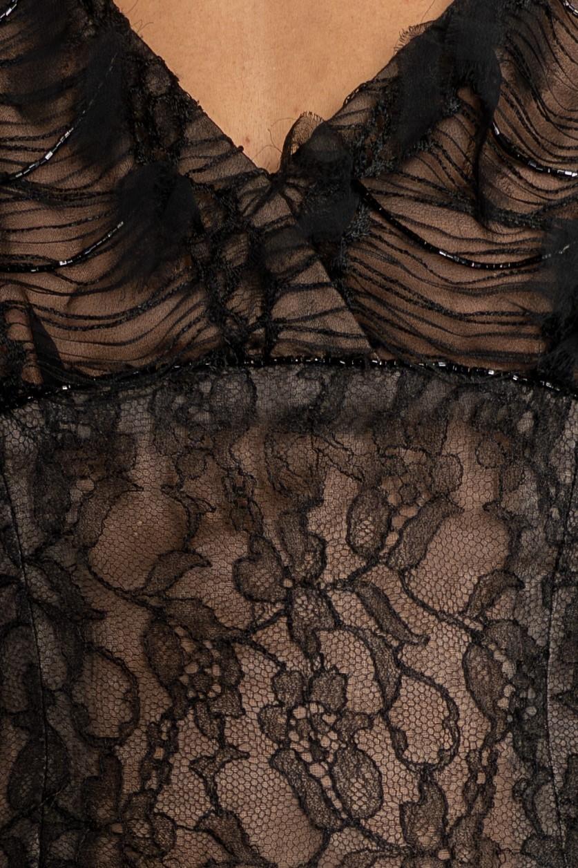 1990S Robe en charmeuse de soie noire et dentelle Chantilly française en vente 4