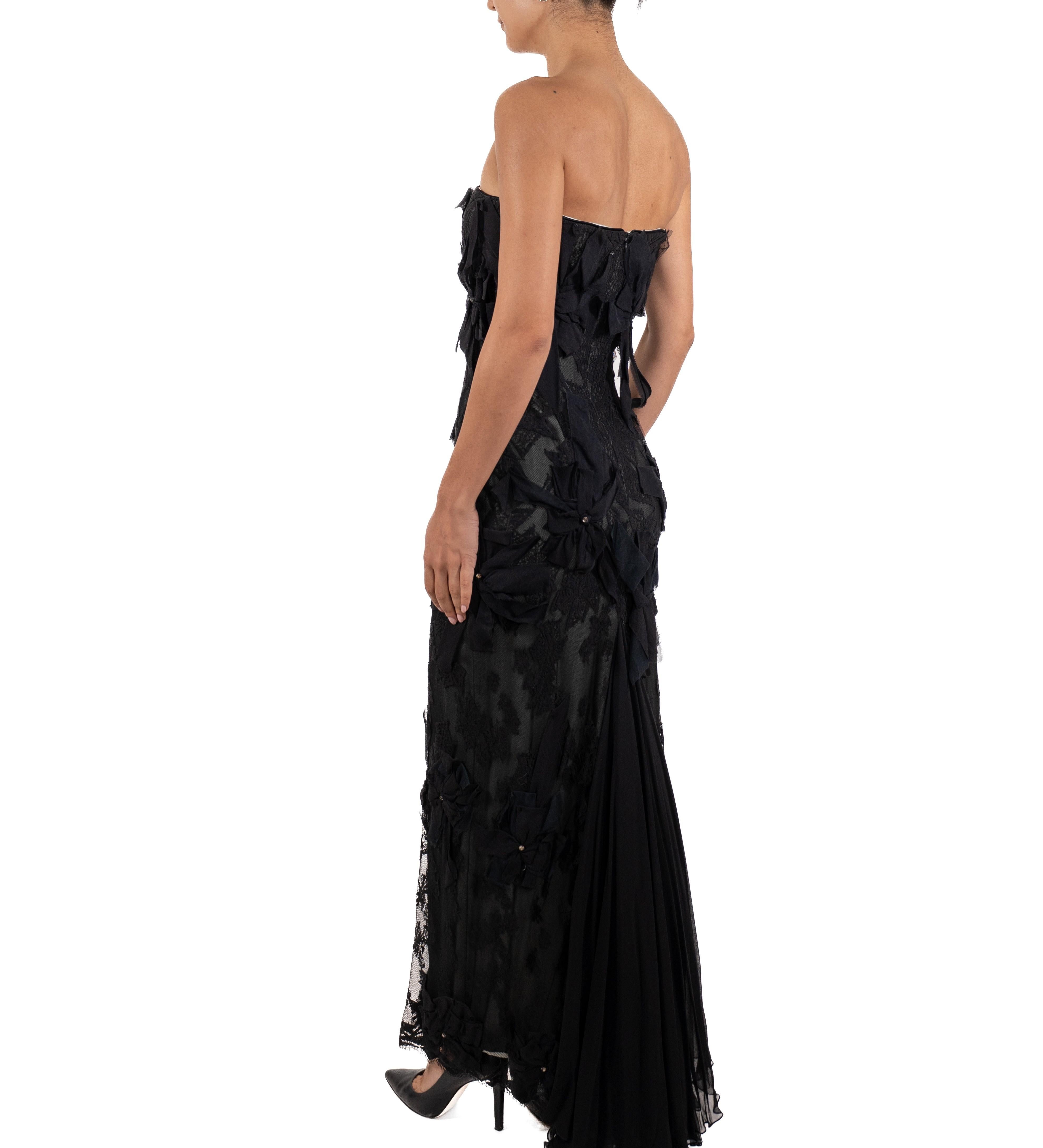 1990S Black Silk Lace Strapless Gown With Bow For Sale 2