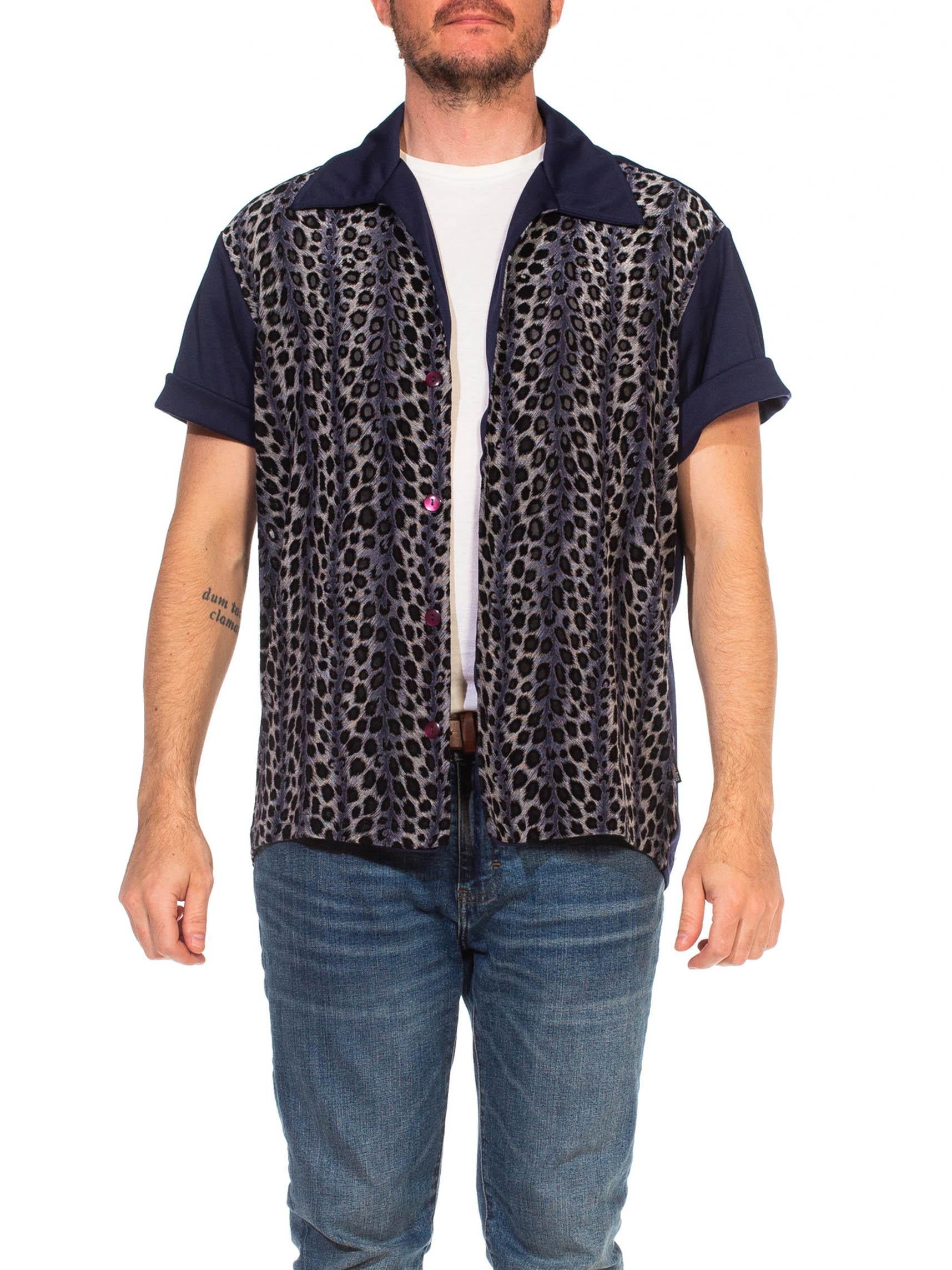 1990S Blue Leopard Print Polyester Knit Rockabilly Men's Club Rave Shirt For Sale 5