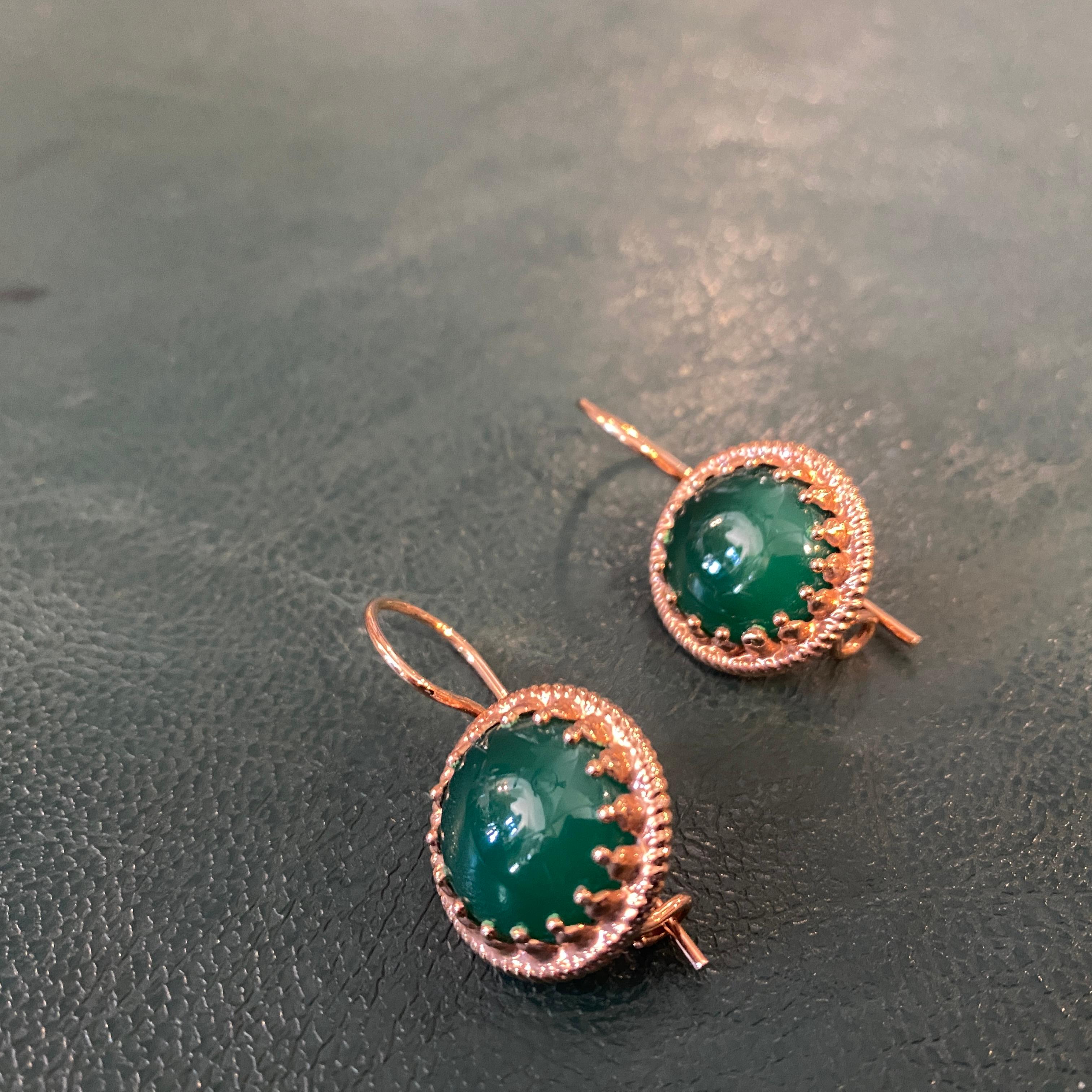 Women's 1990s Bronze and Green Agate Italian Rings and Earrings by Anomis For Sale