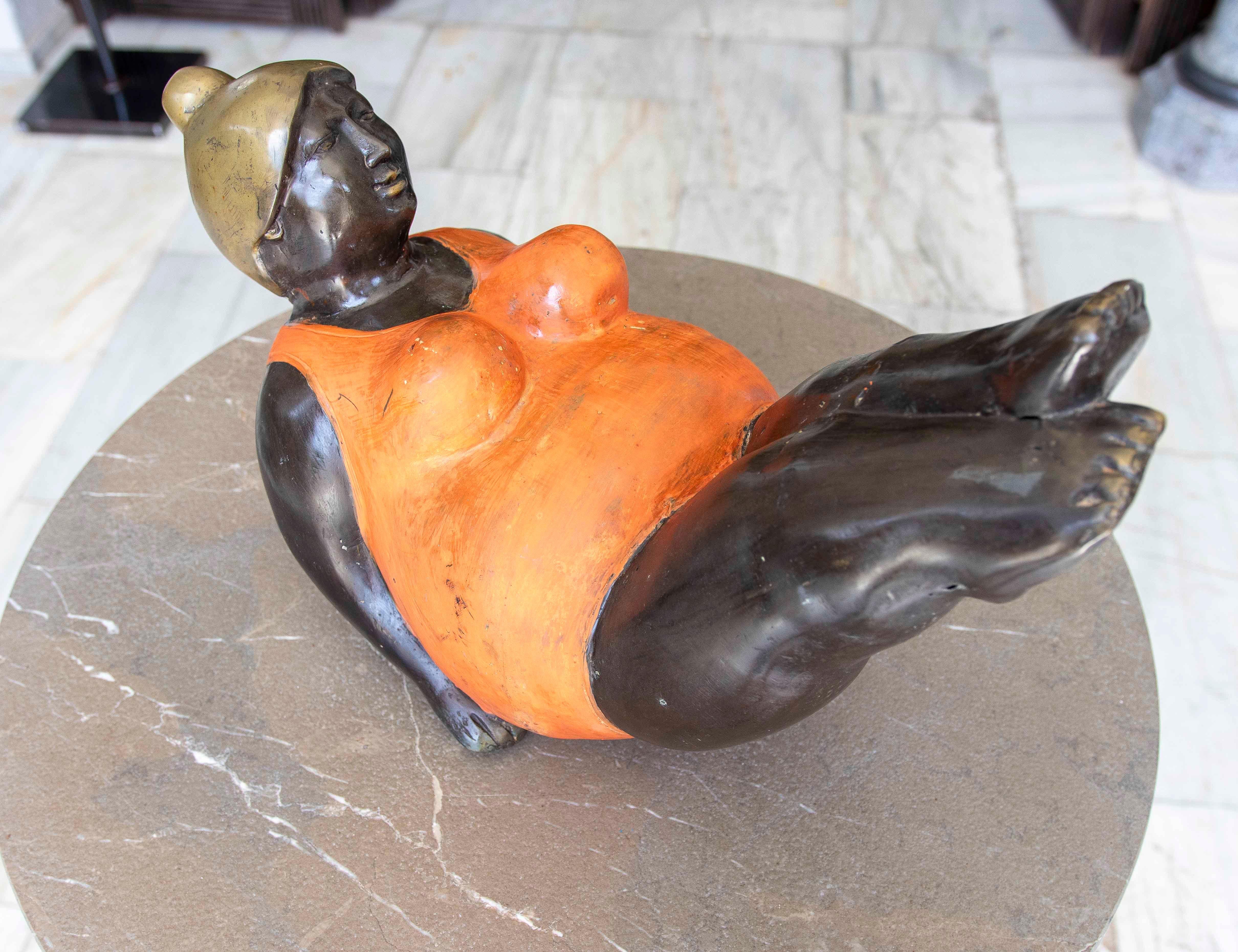 1990s Bronze Sculpture of a Reclining Woman in an Orange Swimsuit For Sale 9