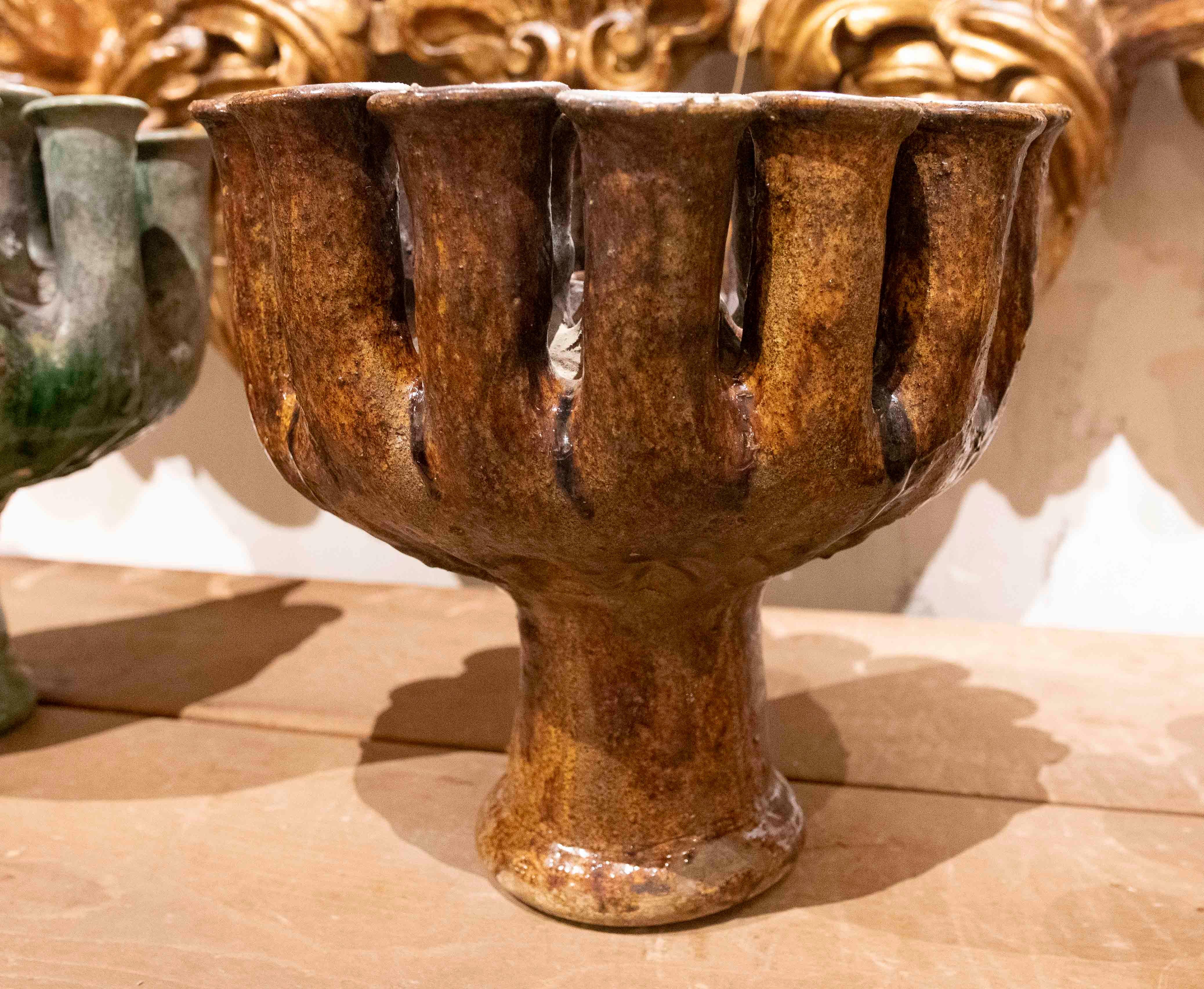 Candelero de cerámica esmaltada marrón de los años 90 en venta 1