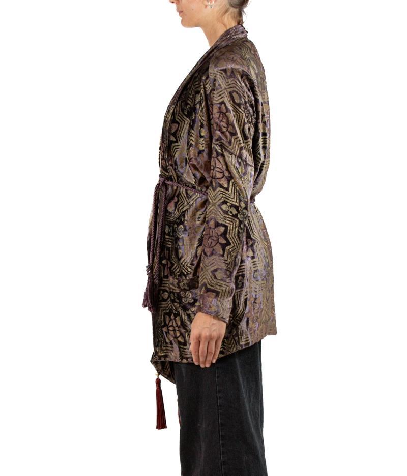 This piece has no label however it was purchased with an estate of haute couture dating from the 1990s. In the style of Galenga or Mario Fortuny. This piece is lined in silk satin and is very luxurious. 1990S Brown Hand Painted Silk Velvet Jacket
