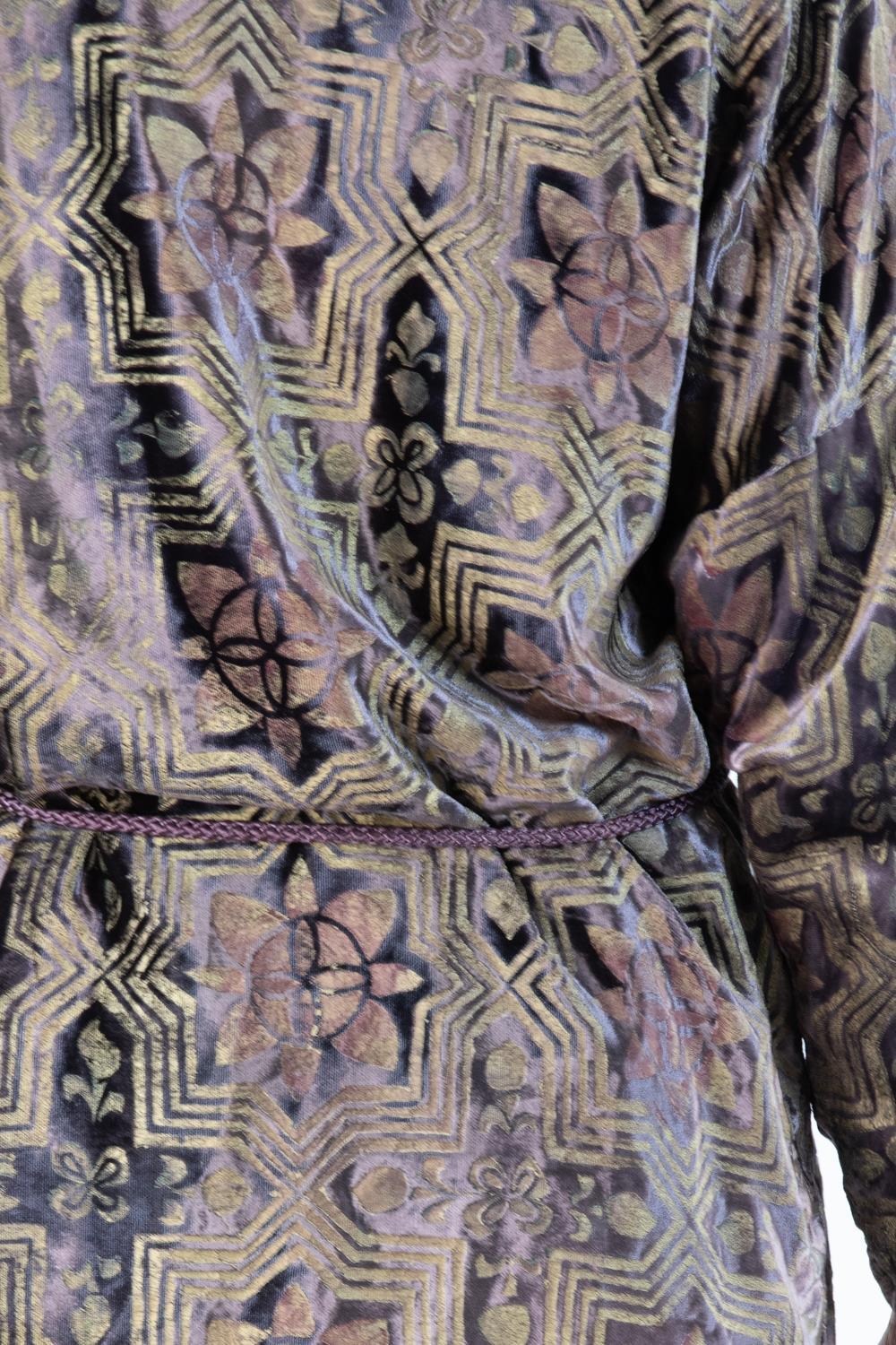 1990S Brown Hand Painted Silk Velvet Jacket With Rope Belt For Sale 3
