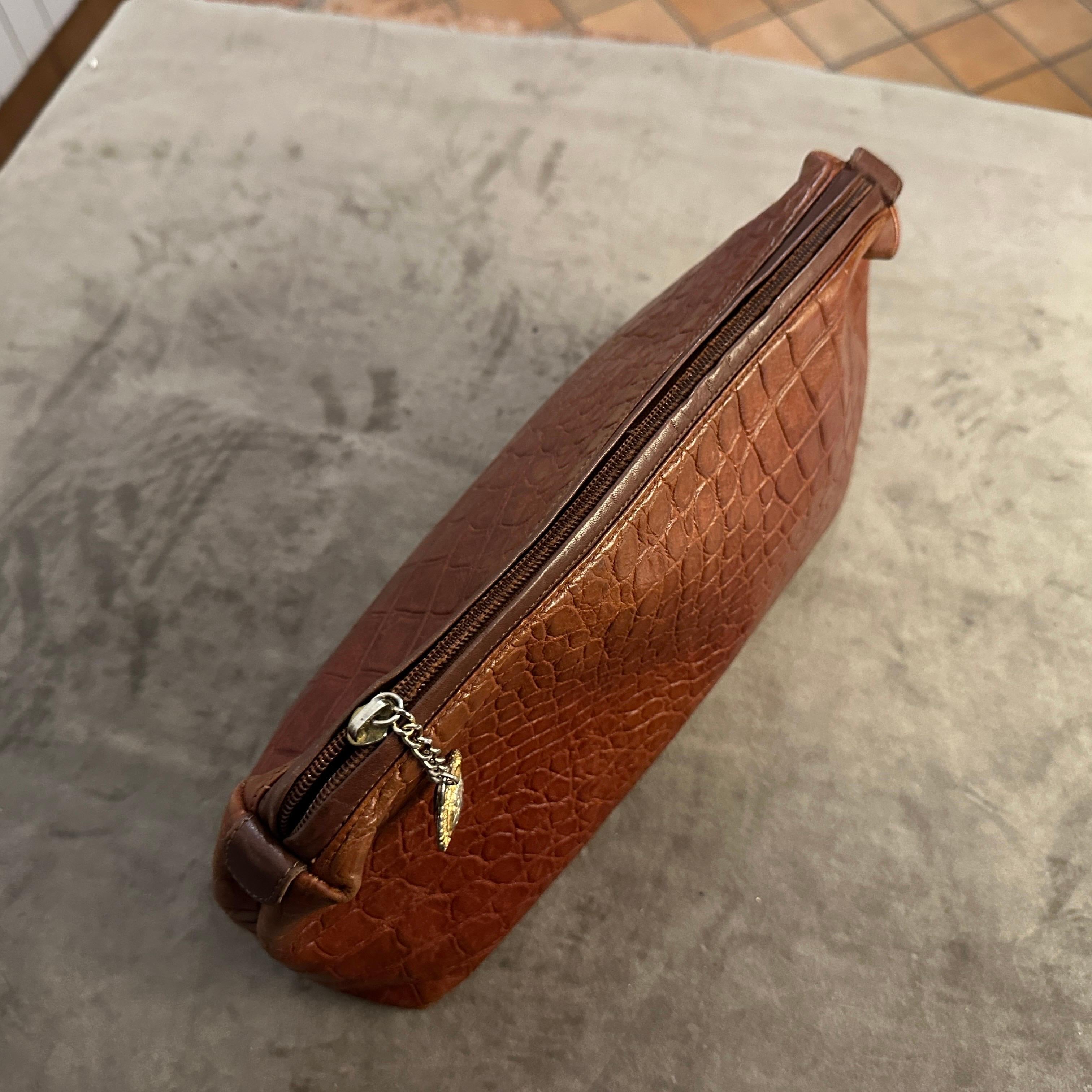 1990s Brown Leather Clutch Bag by Gianni Versace For Sale 2