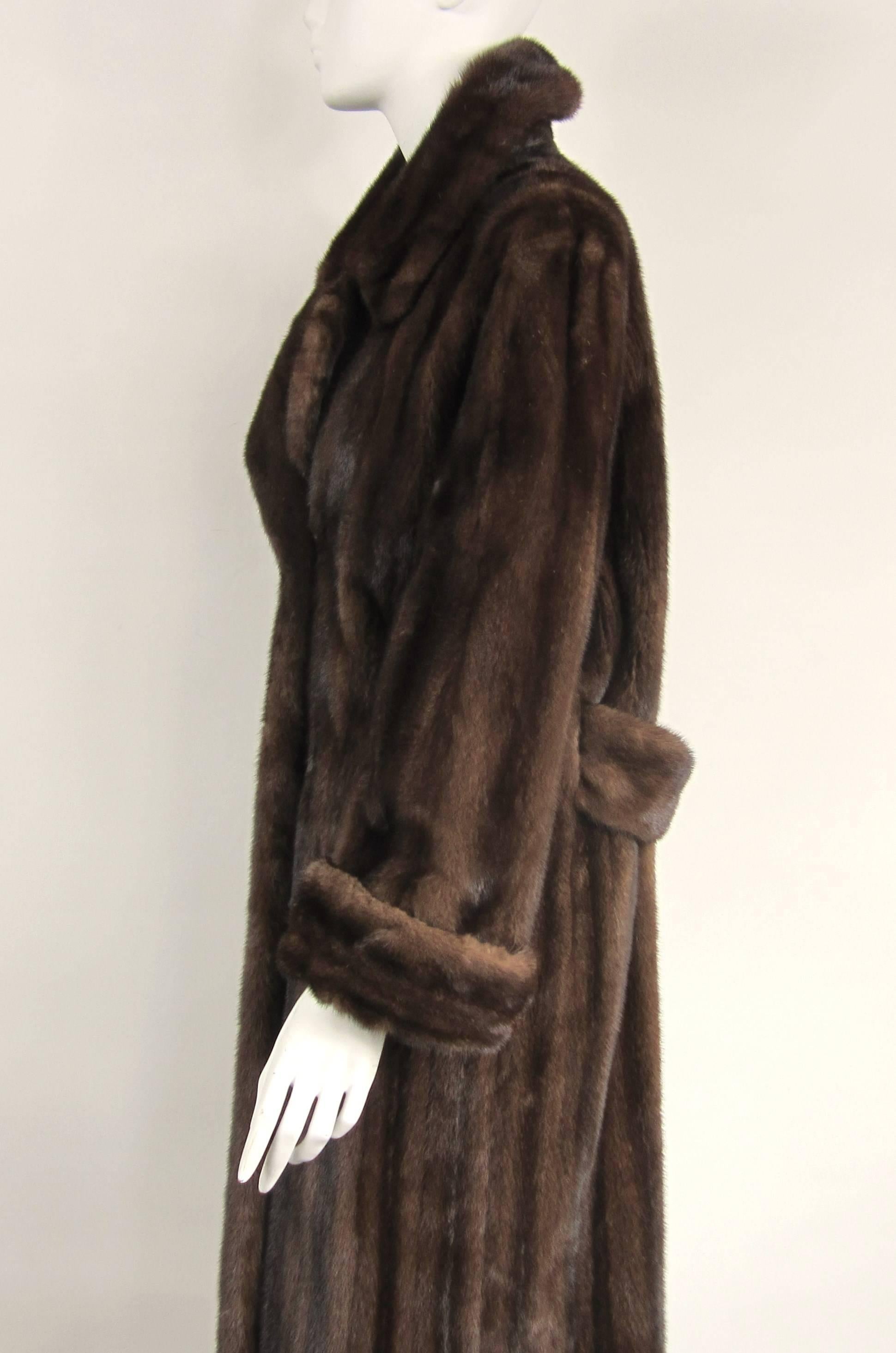 1990s Brown Mink Chestnut Long Coat Wide Cuff - Double Breasted Andre' Bisang In Good Condition For Sale In Wallkill, NY