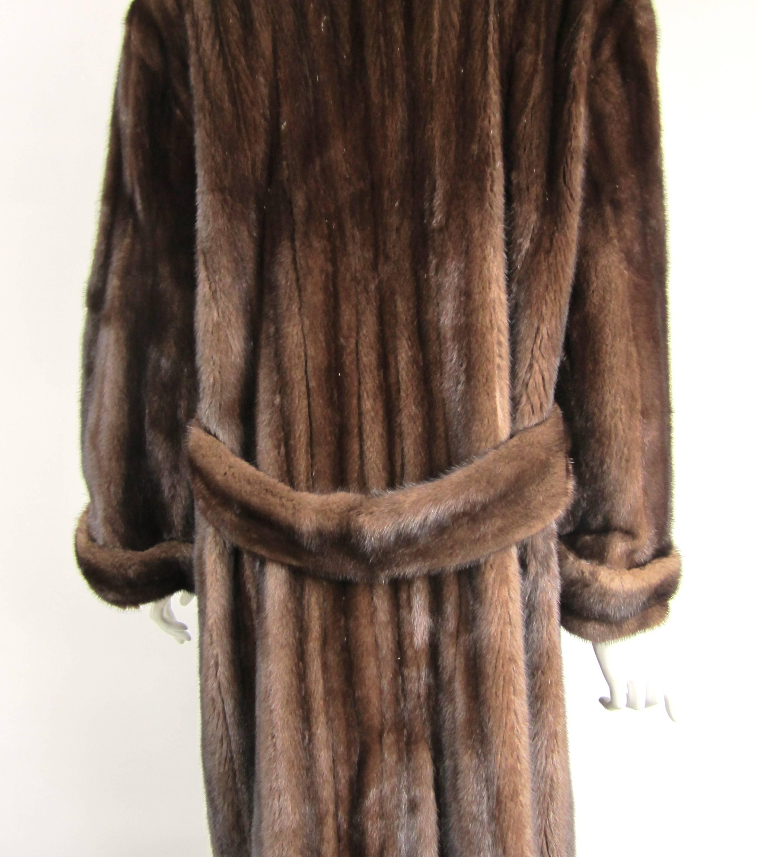 1990s Brown Mink Chestnut Long Coat Wide Cuff - Double Breasted Andre' Bisang For Sale 2