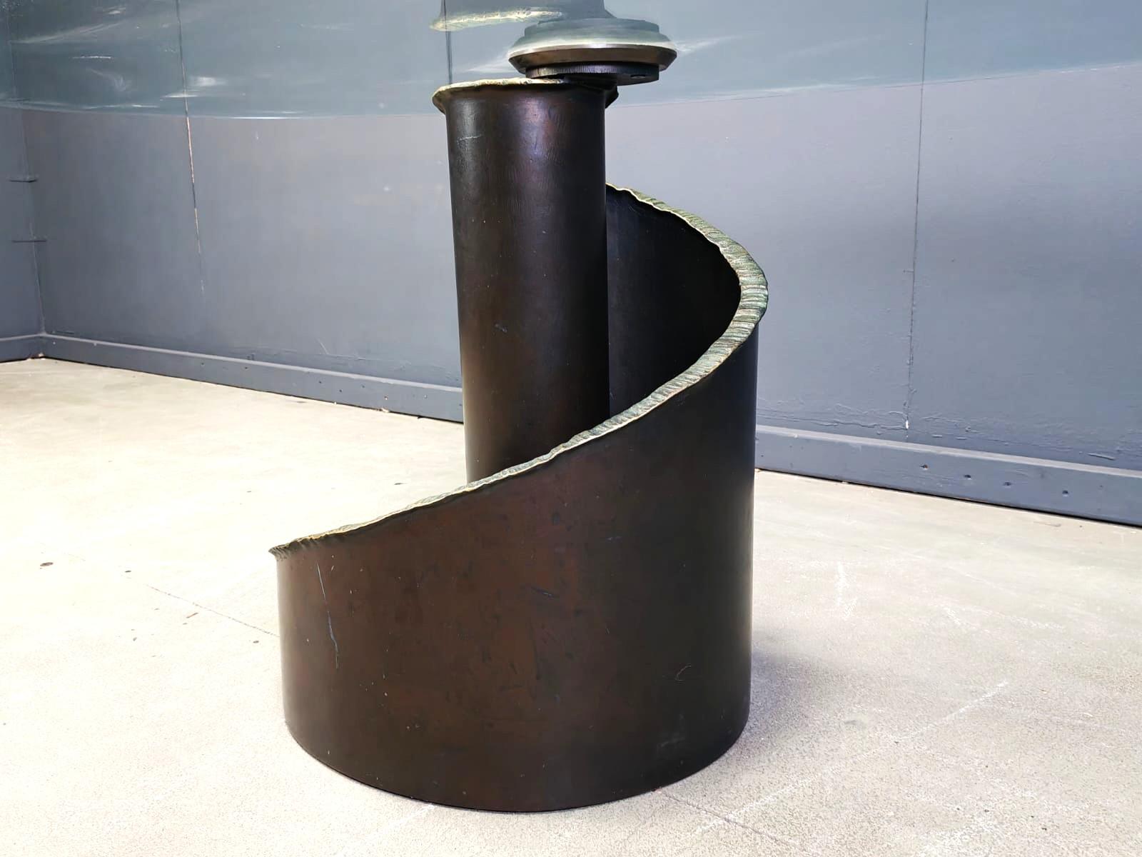 1990 Table de salle à manger en verre et bronze de style Brutaliste par Barilone pour Roche Bobois en vente 4