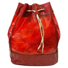 1990er Burberry Rote Perspex Rucksack-Tasche aus Lackleder