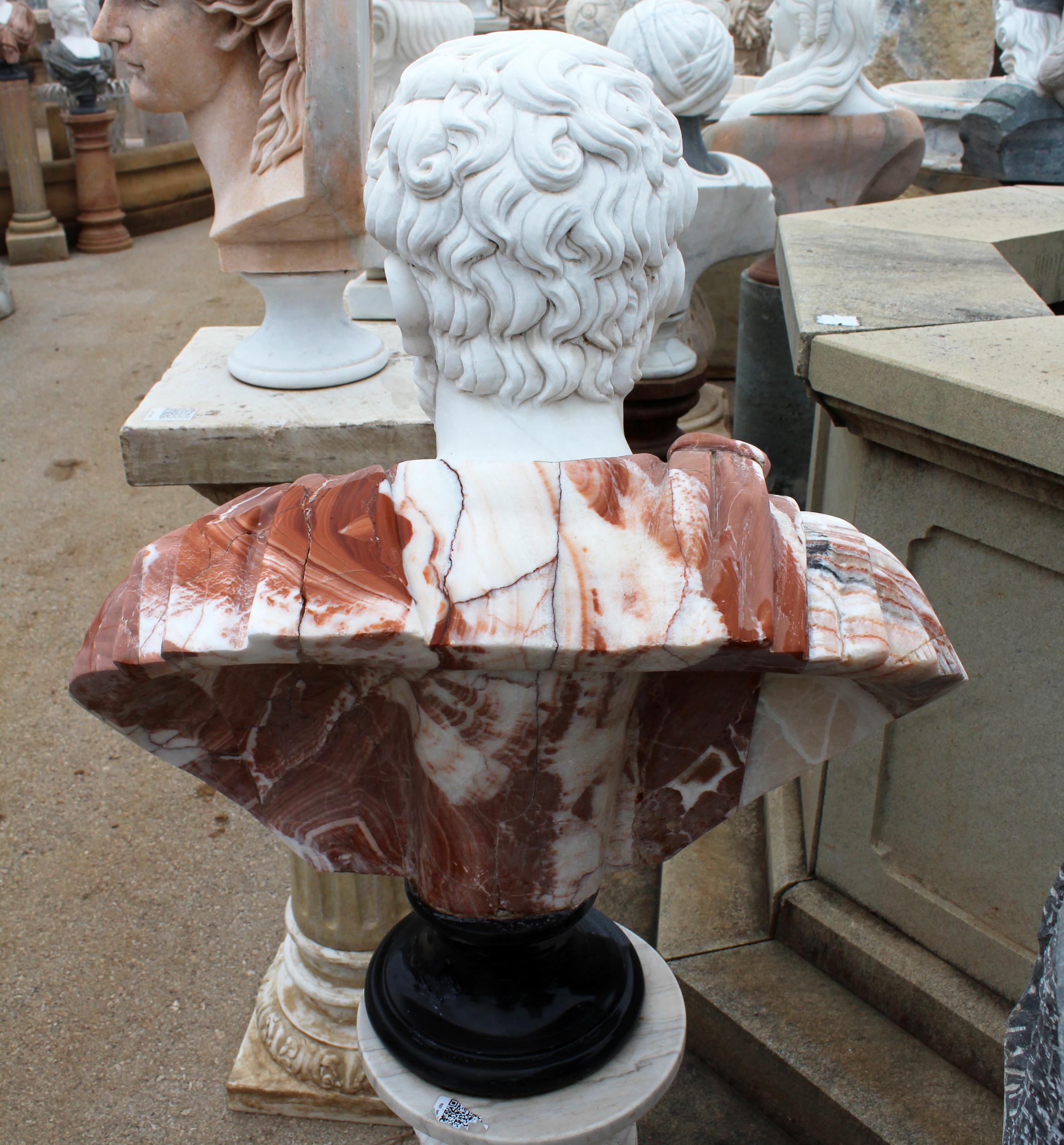 Italian 1990s Bust of Roman General Hand Carved in Carrara White and Alicante Red Marble For Sale