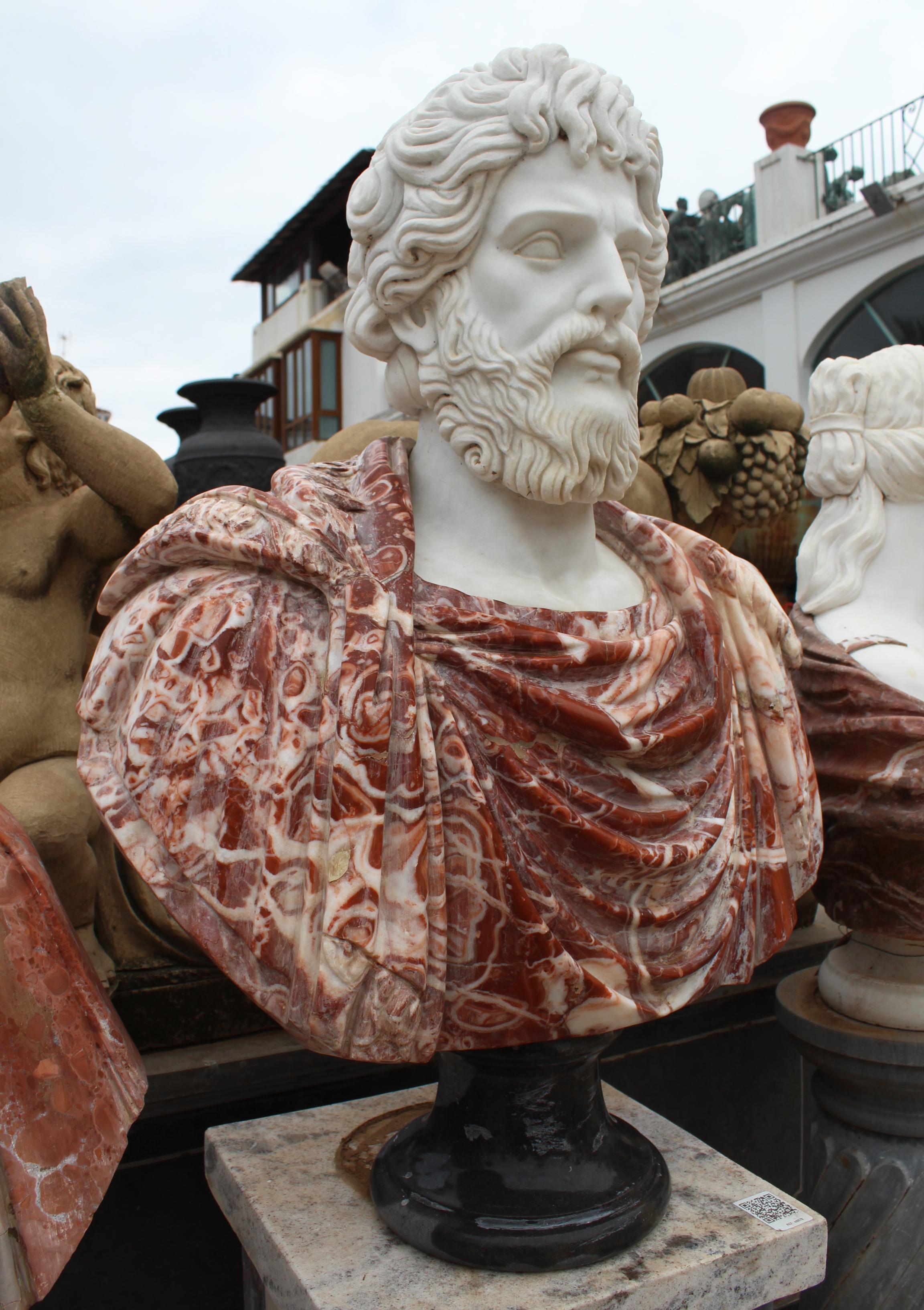 Italian 1990s Bust of Roman Hand Carved in Carrara White and Alicante Red Marble For Sale