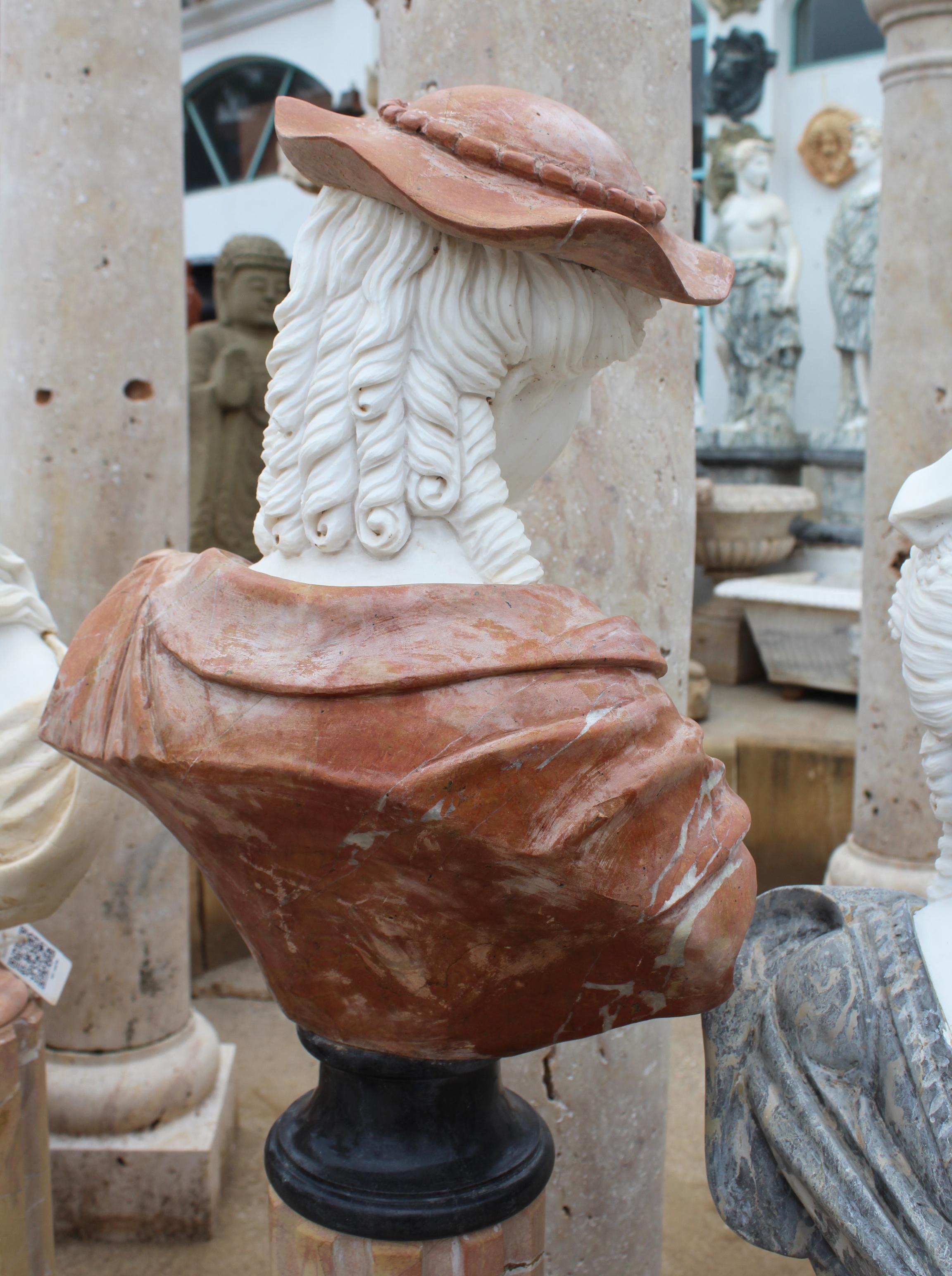 1990s Bust of Woman Hand Carved in Carrara White and Alicante Red Marble In Good Condition For Sale In Marbella, ES