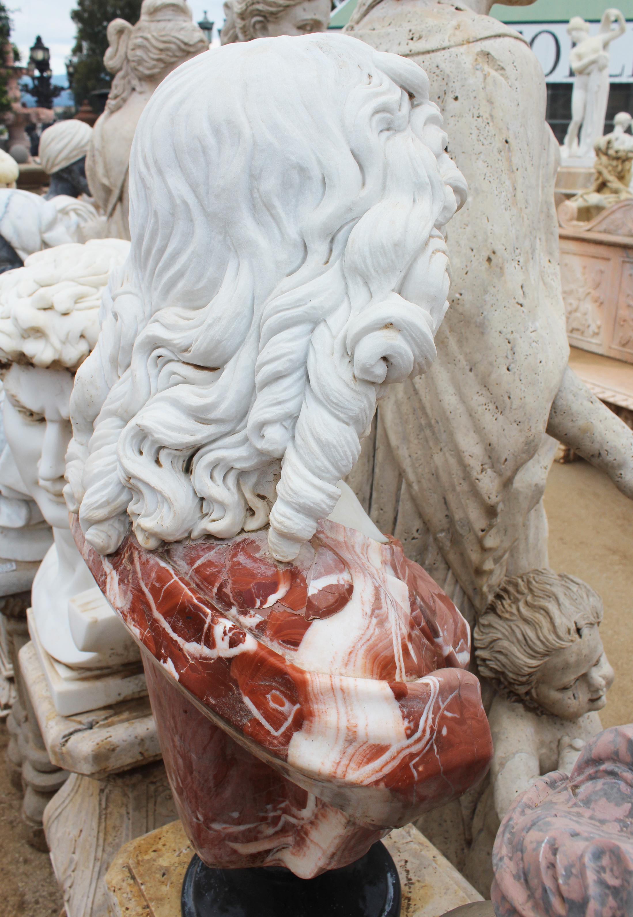 1990s Bust of Woman Hand Carved in Carrara White and Alicante Red Marble For Sale 2