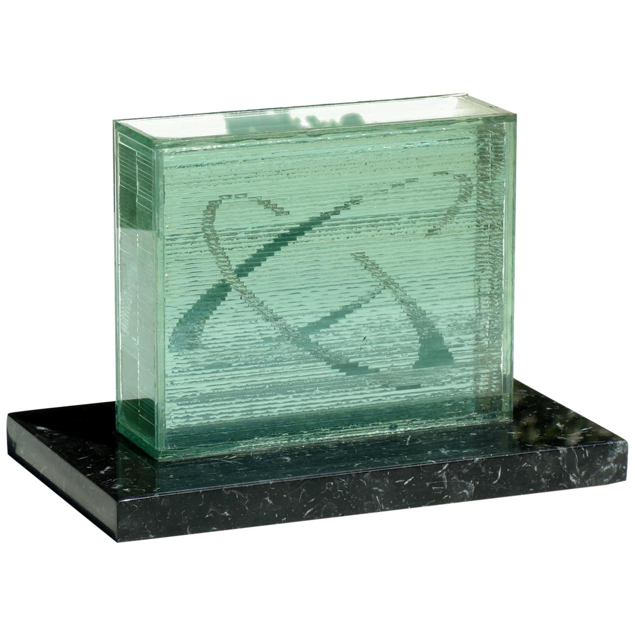 Sculpture d'art moderne en cristal Izumi Oki des années 1990 en vente