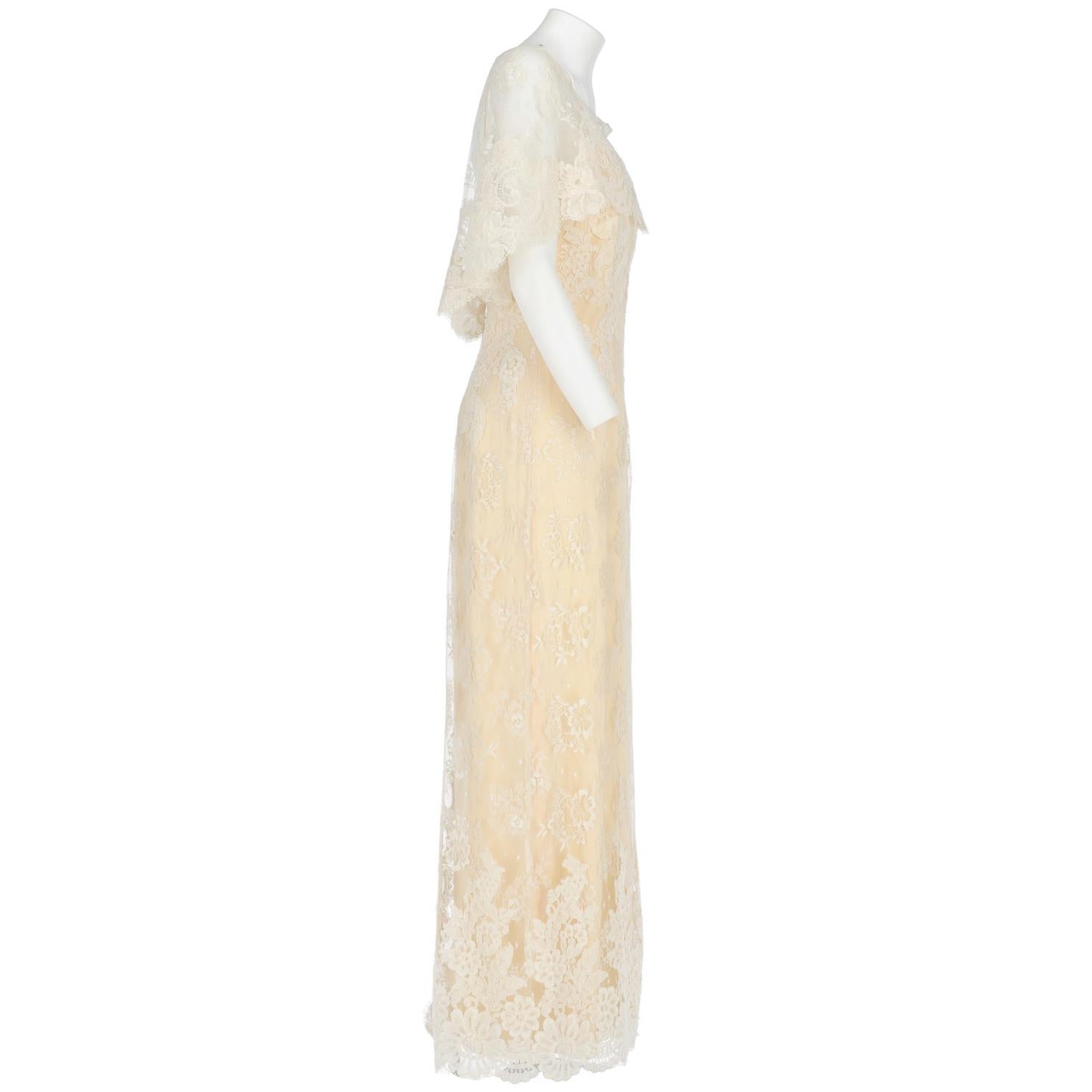 1990s Cailan'd Silk Wedding Dress In Excellent Condition In Lugo (RA), IT