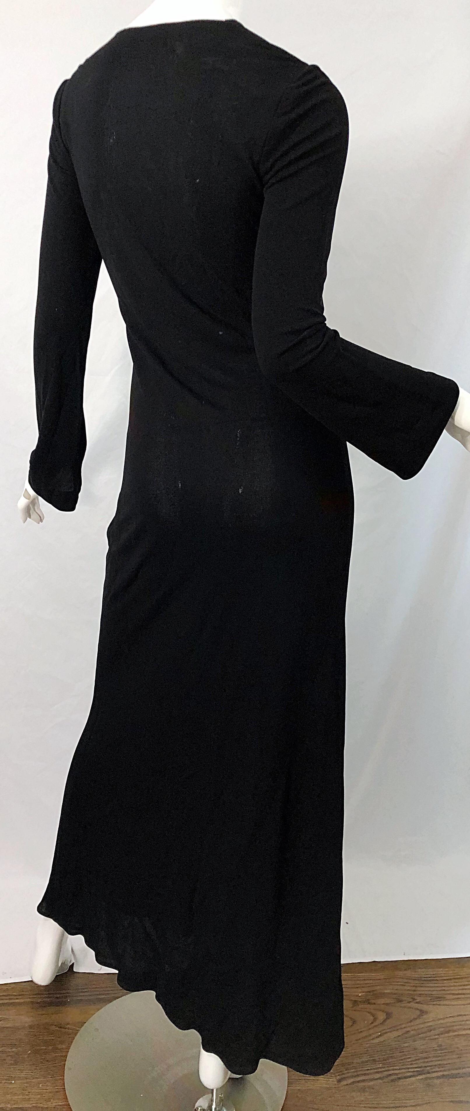 1990er Calvin Klein Kollektion Schwarzes Kleid aus Viskosejersey mit drapiertem Ausschnitt Vintage 90er  im Zustand „Hervorragend“ im Angebot in San Diego, CA