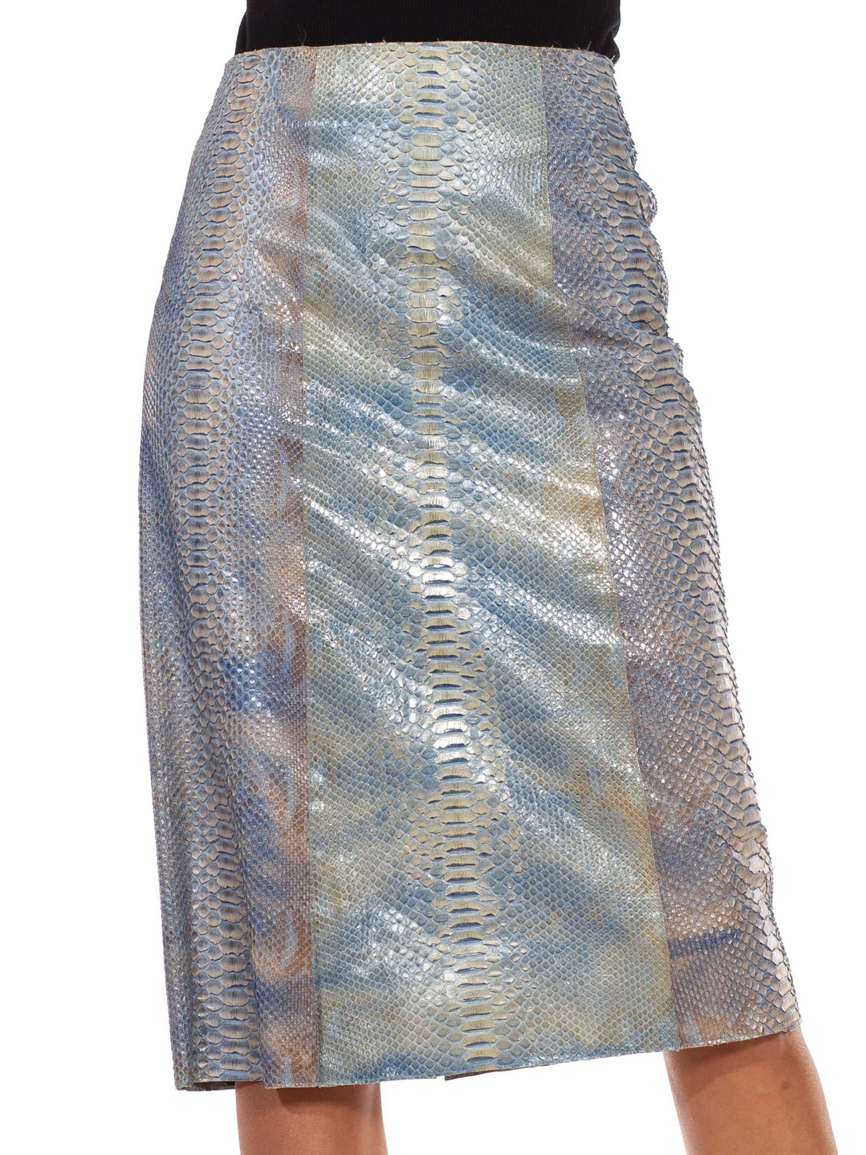 1990S CALVIN KLEIN Light Blue Snake Skin Hand Dyed Pencil Skirt In Excellent Condition For Sale In New York, NY