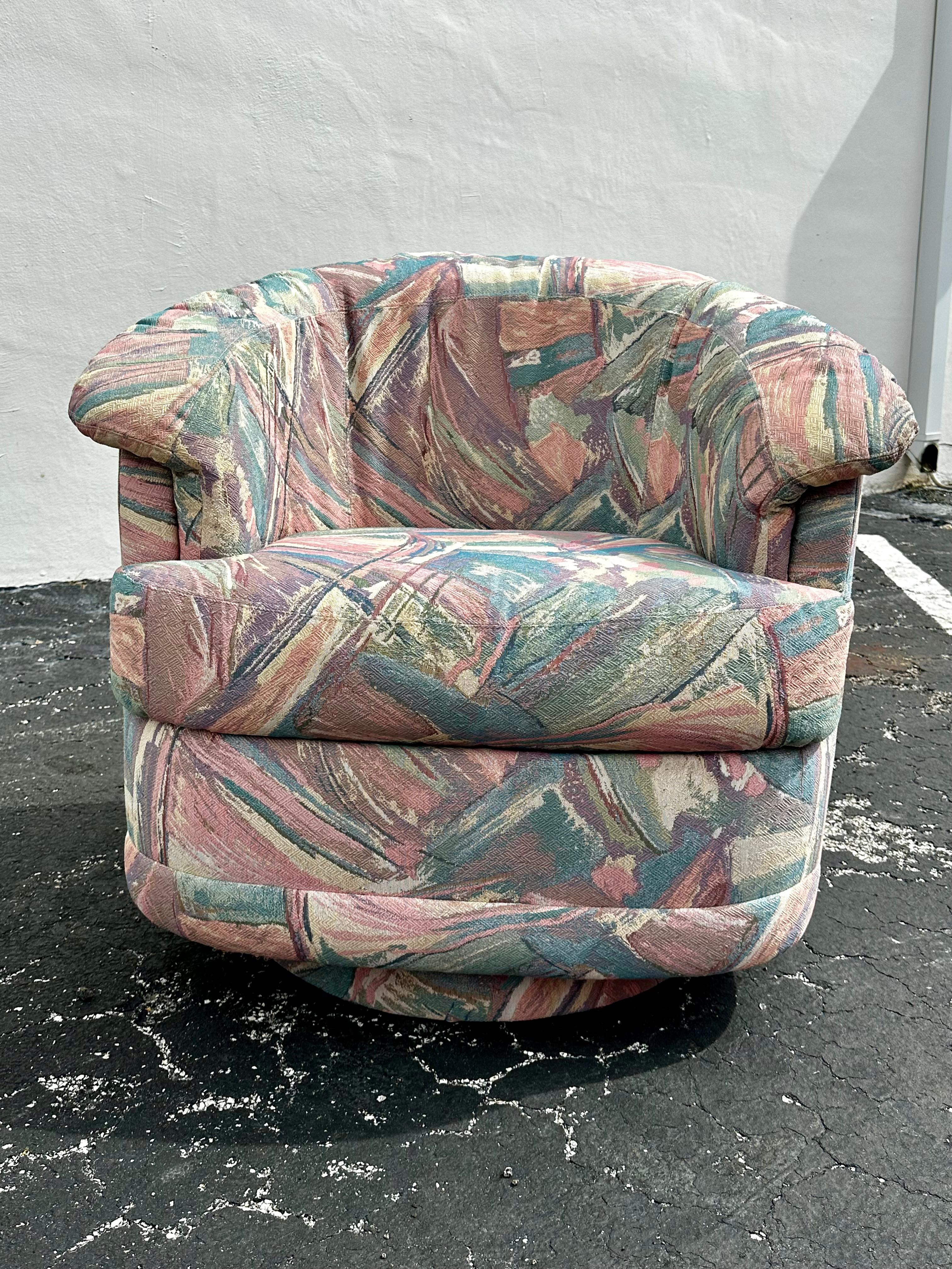 Fine XX secolo 1990s Carsons Post Modern Pastel Swivel Chairs and Footstools, Set of 4 in vendita