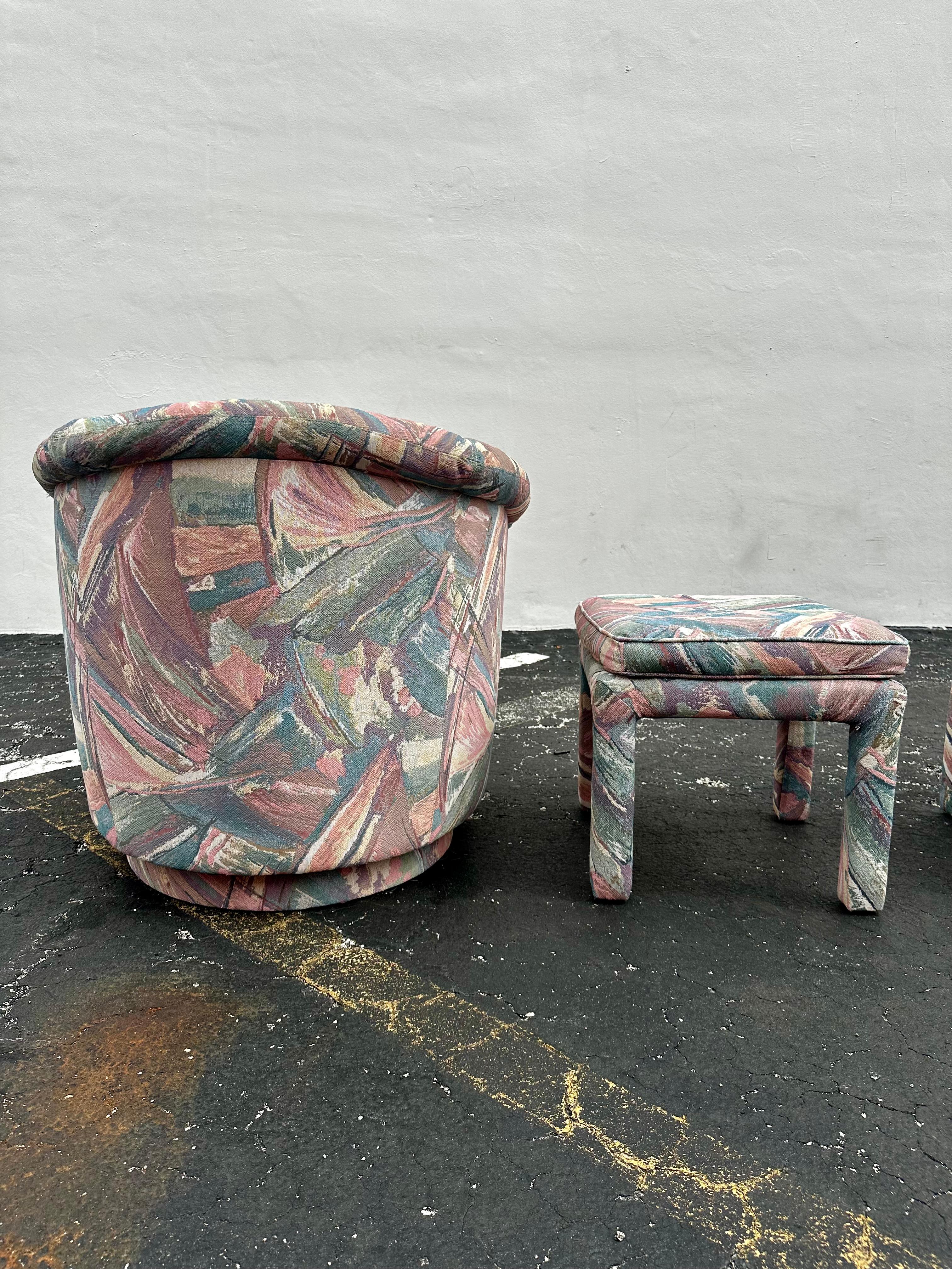 1990s Carsons Post Modern Pastel Swivel Chairs and Footstools, Set of 4 in vendita 2
