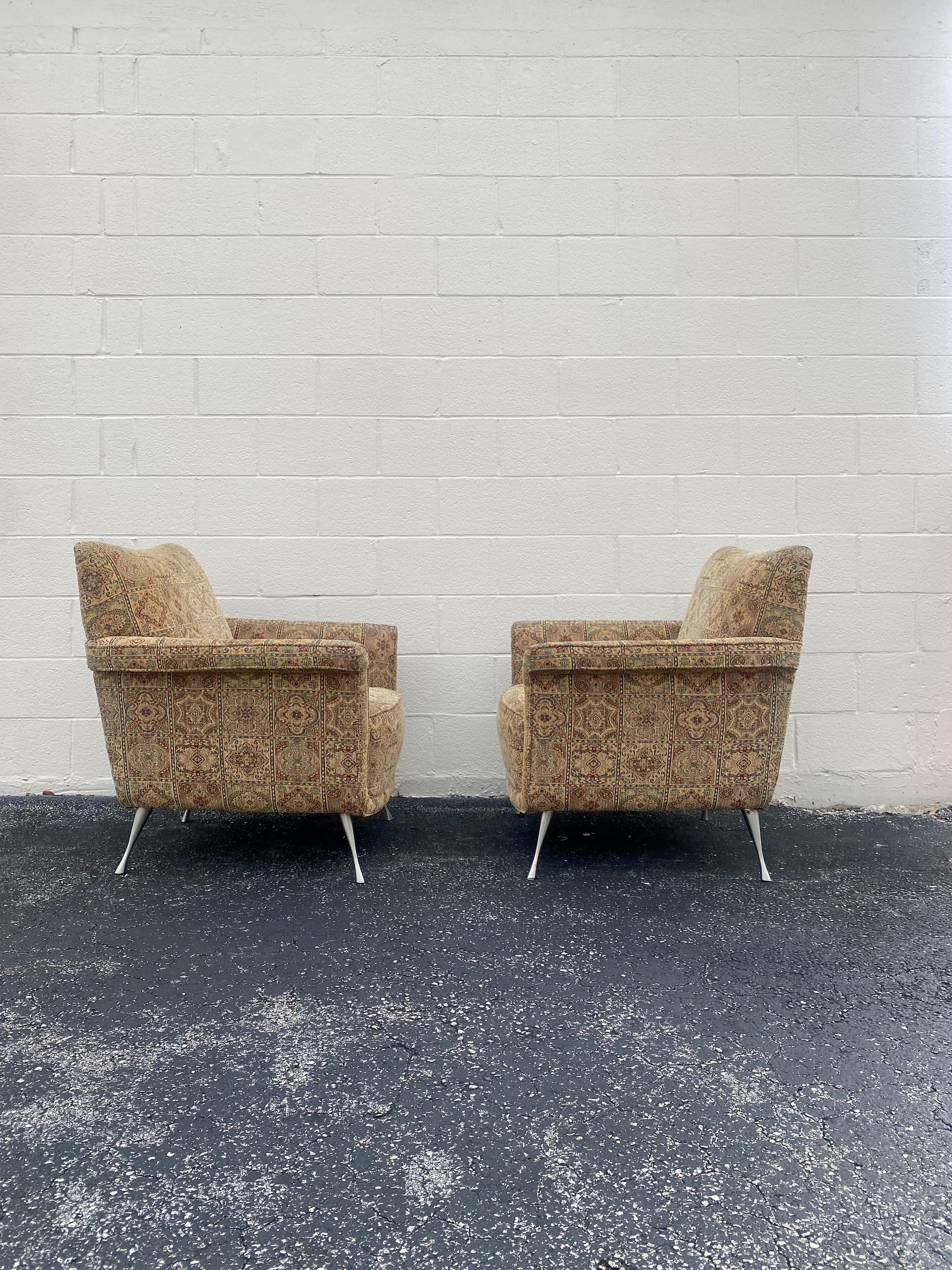 American 1990s Carter Sculptural Textile Pin Legs Club Chairs, Set of 2 For Sale