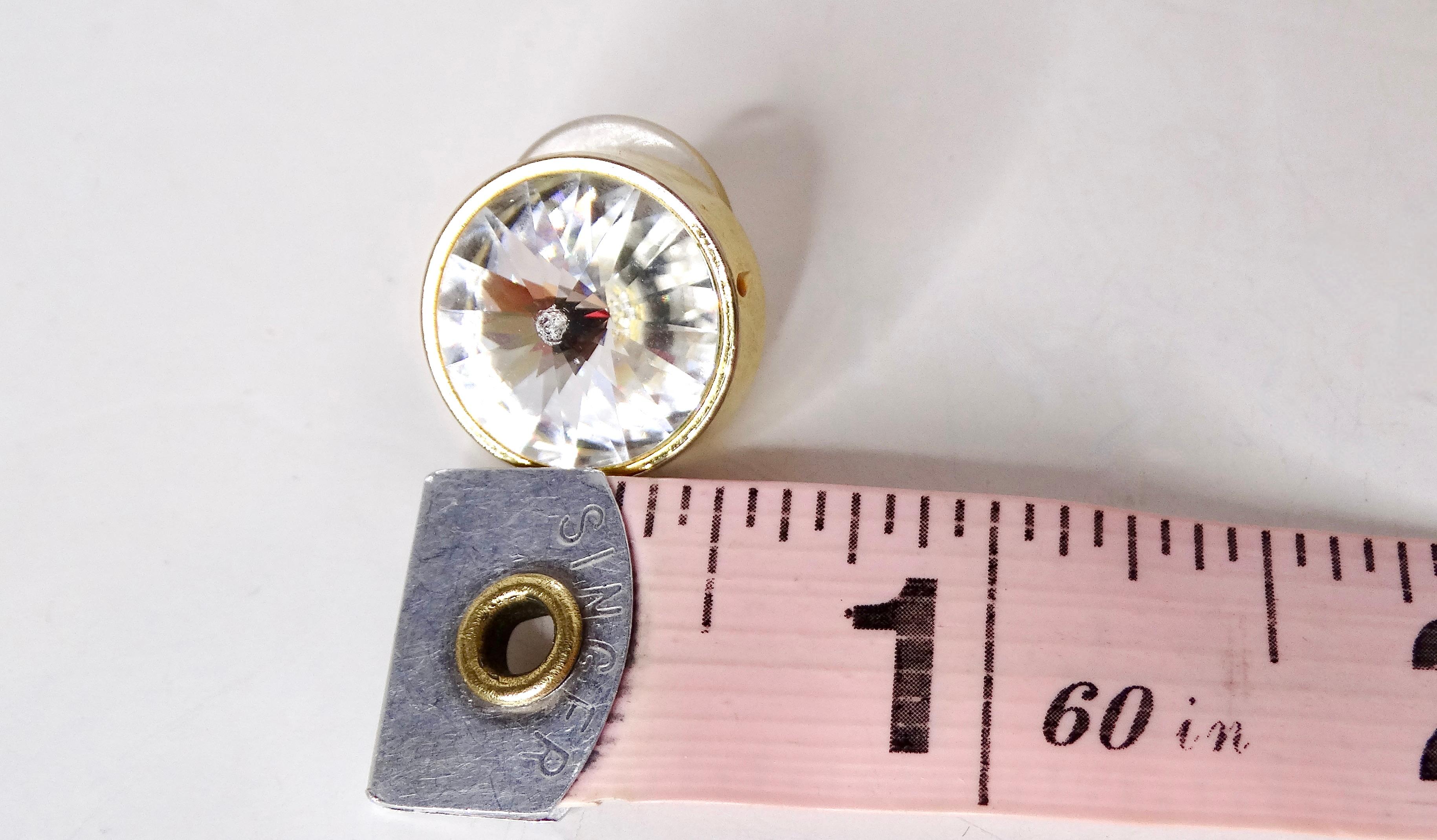Orecchini di ispirazione Cartier degli anni '90 con grandi cristalli placcati in oro 14k In condizioni buone in vendita a Scottsdale, AZ