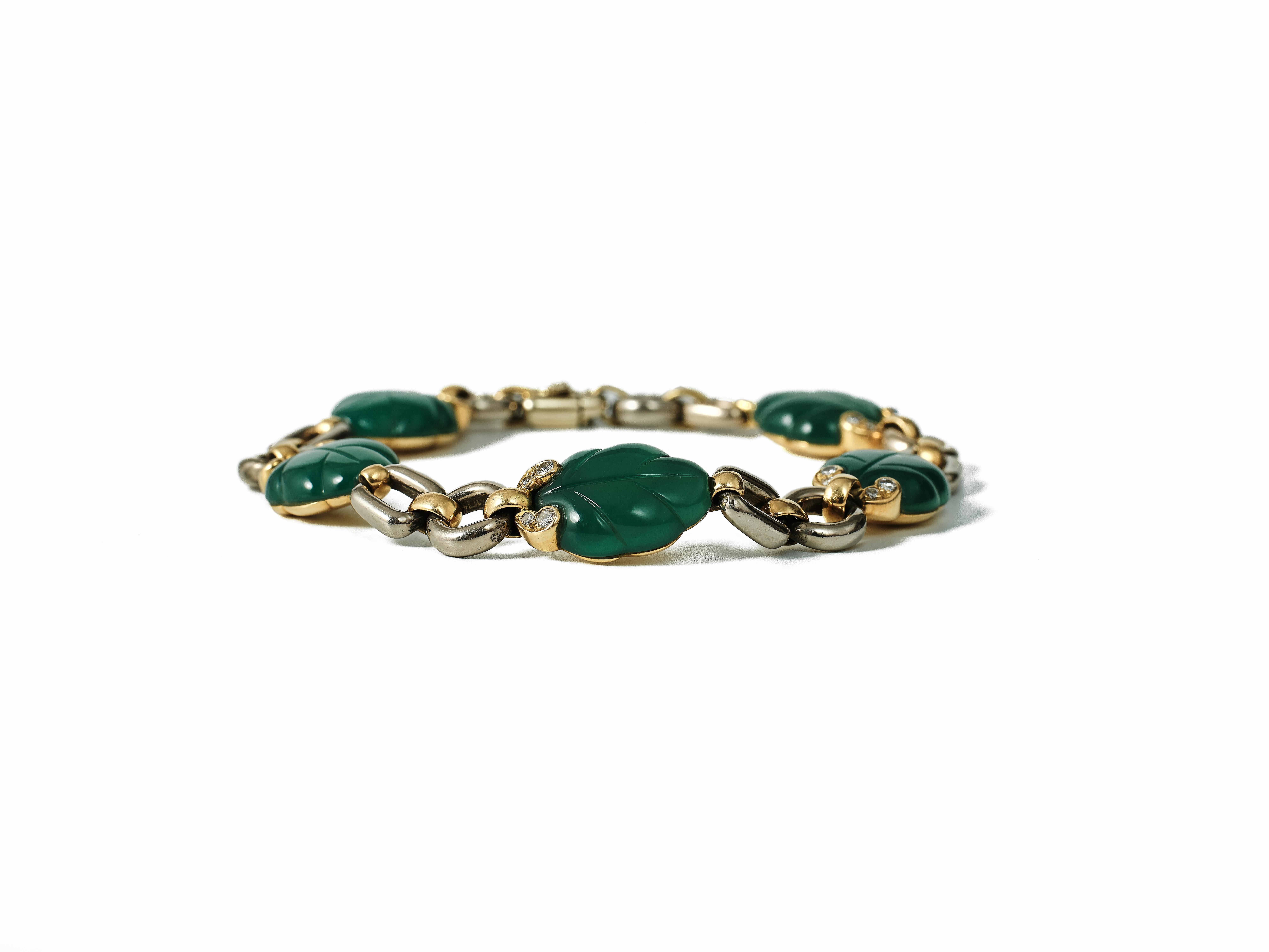 Pulsera Cartier de los años 90 con hojas de crisoprasa talladas. en venta 6