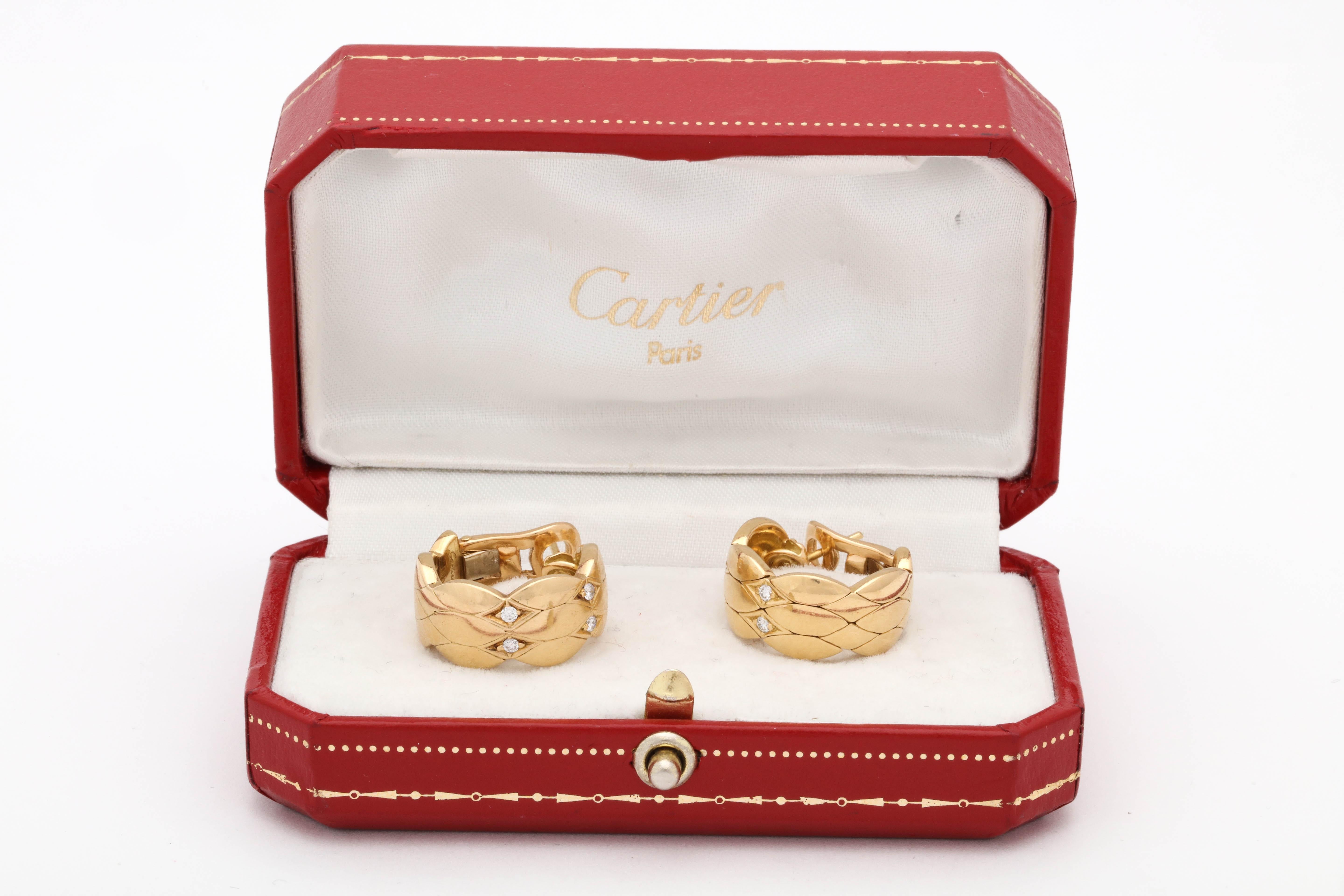 Round Cut 1990s Cartier Paris Quilt Pattern Diamond and Gold Half Hoop Earrings with Post