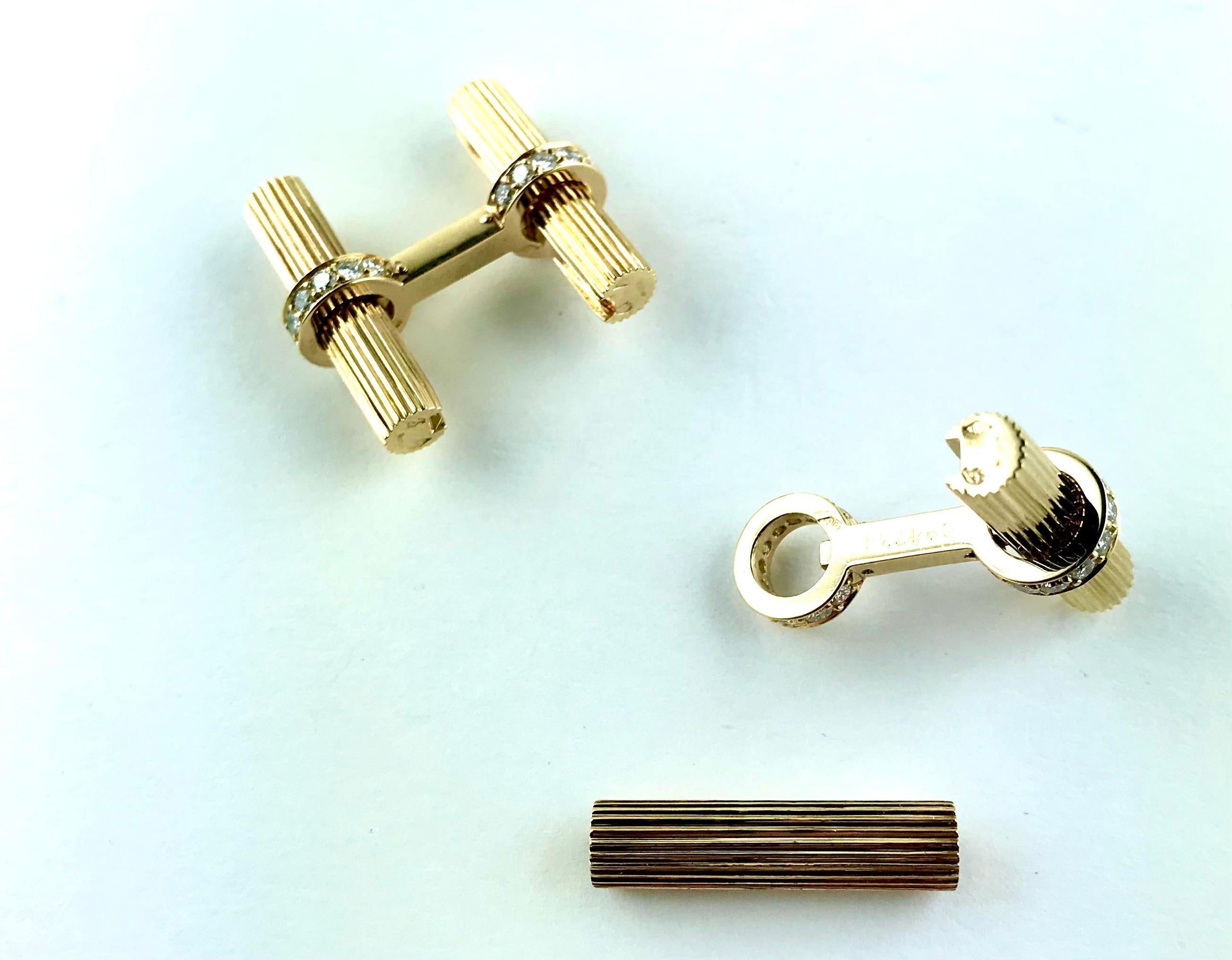 1990’s Cartier Yellow Gold and Diamond Baton Cufflinks In Good Condition For Sale In Torino, IT