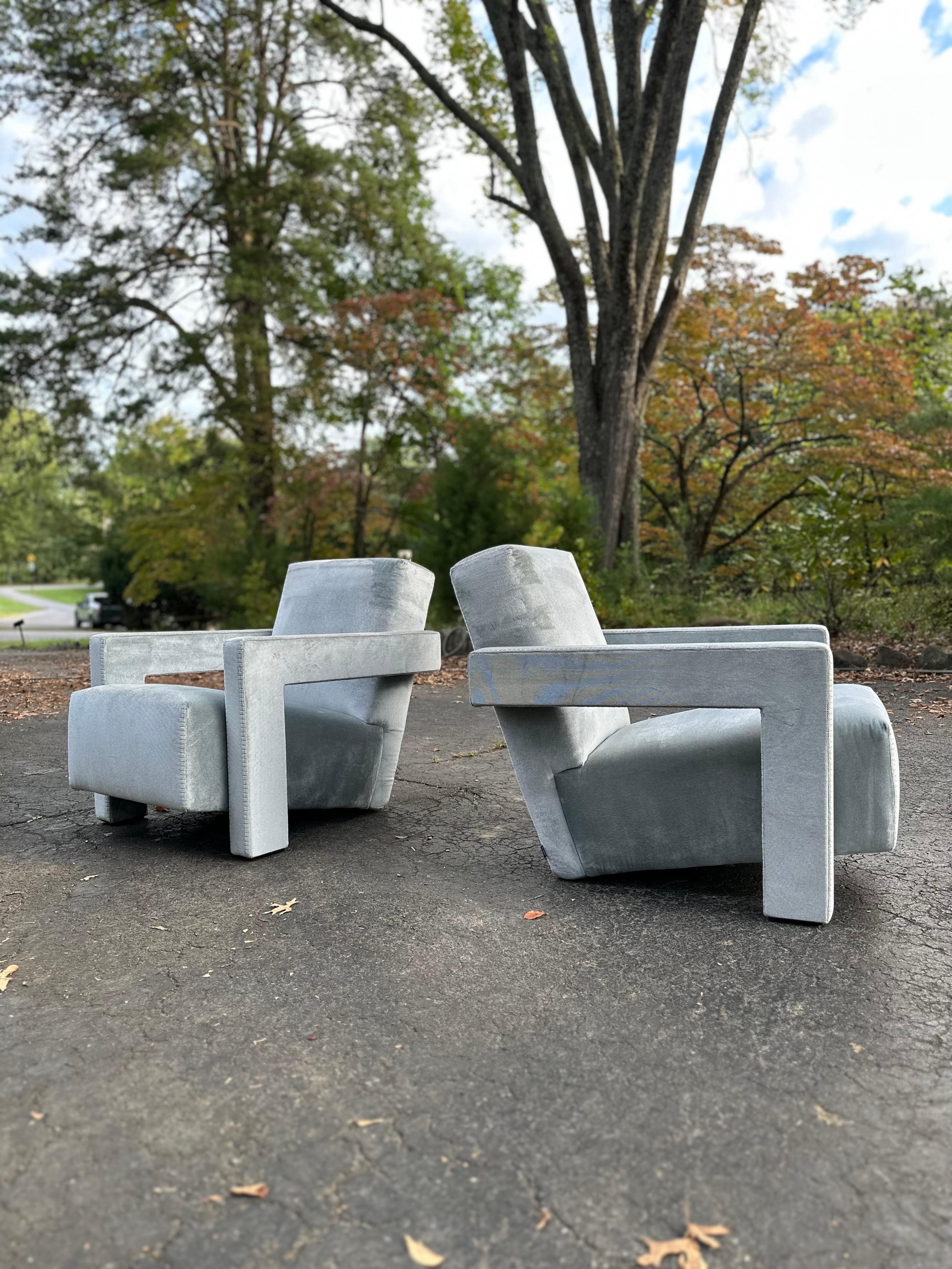 1990s Cassina “Utrecht” Chairs by Gerrit Rietveld, a Pair For Sale 1