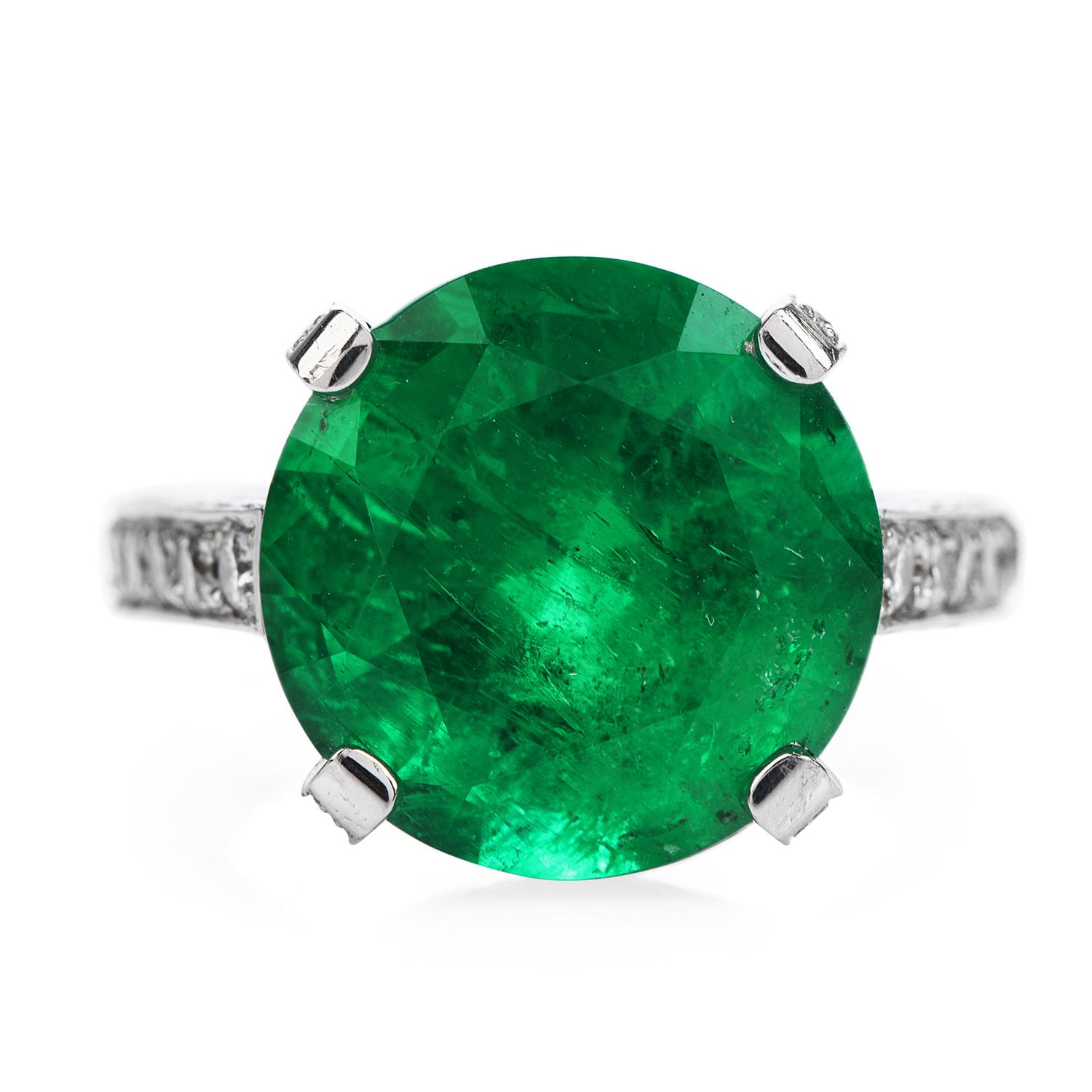 Art Deco 1990s Certified 8.13 Carat Colombian Emerald Diamond Platinum Cocktail Ring