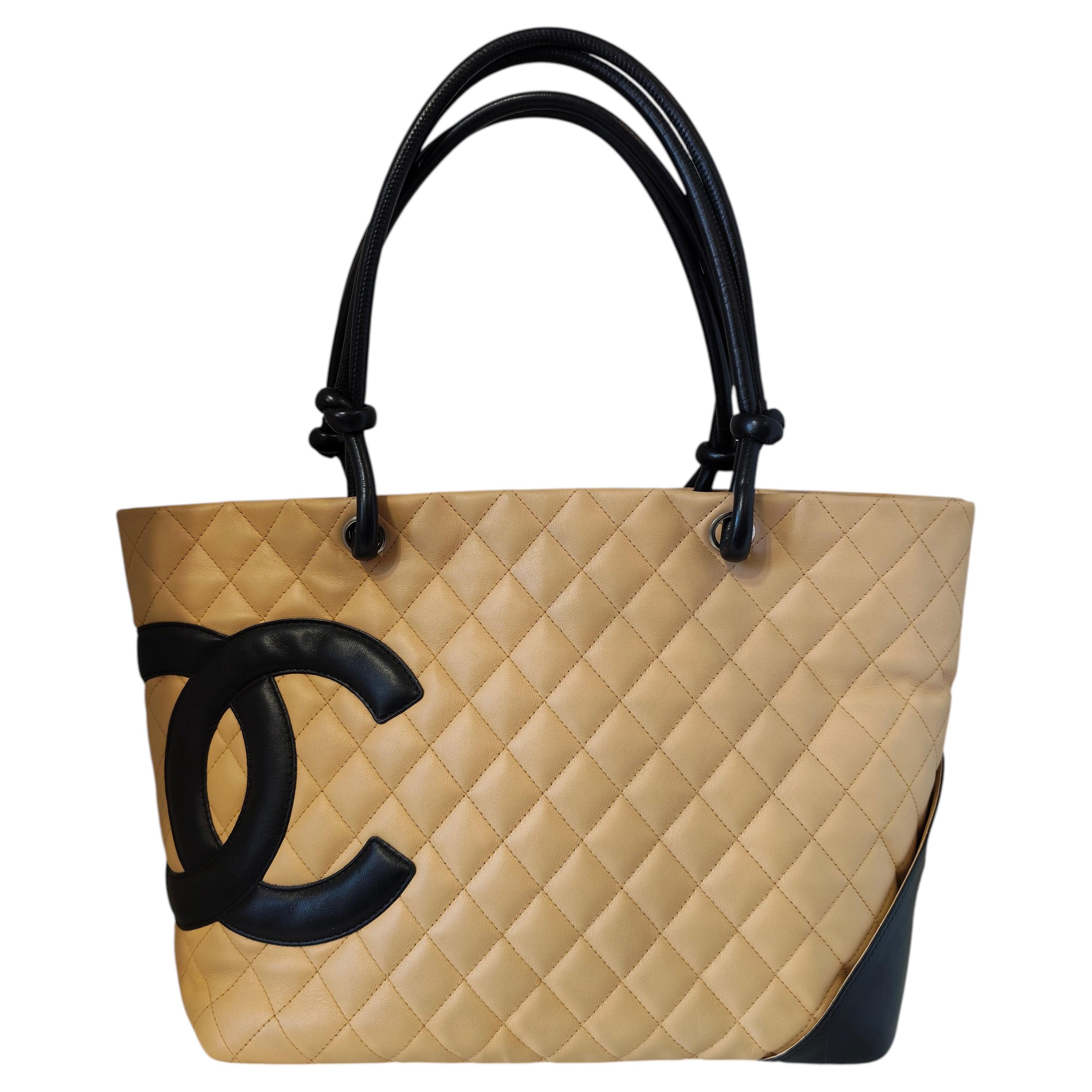Borsa Chanel anni '90 in pelle d'agnello cambon beige e nero