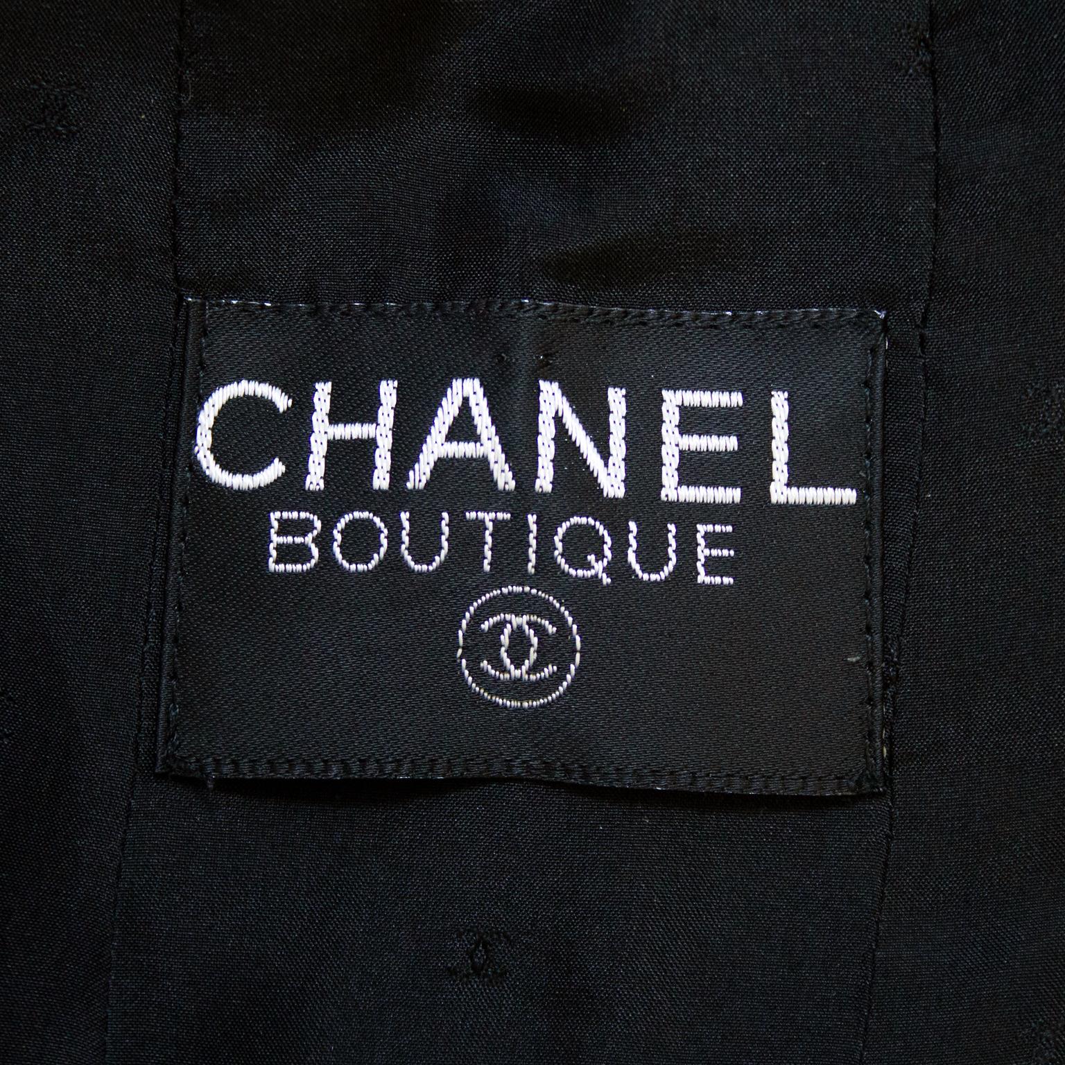 1990s Chanel Black Collarless Jacket with Gold Buttons For Sale 3
