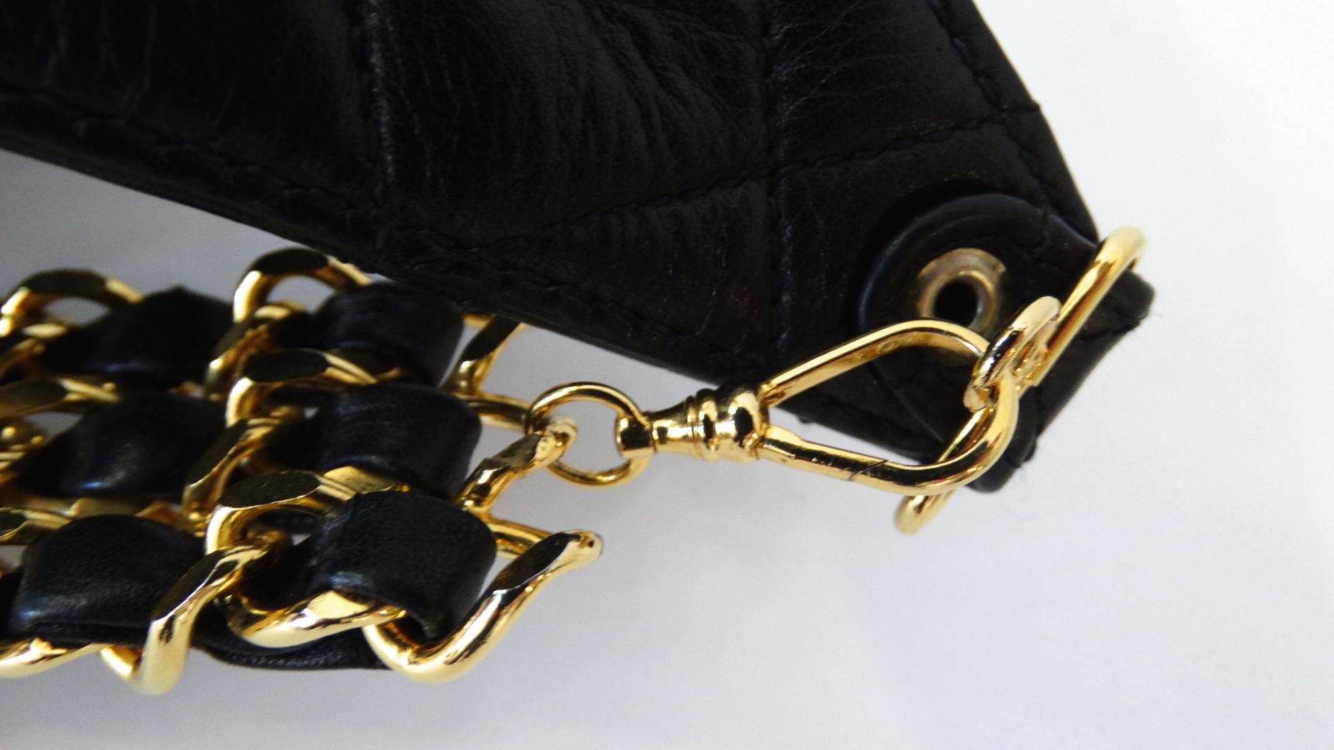 1990s Chanel Black Lambskin Chain Belt Fanny Pack 3