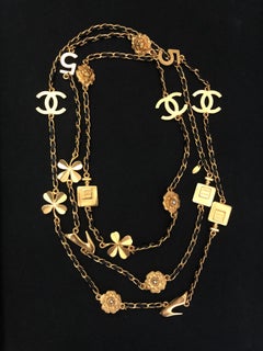 1990s Vintage CHANEL Black Leather Gold Toned Chain Necklace CC No.5 Camellia