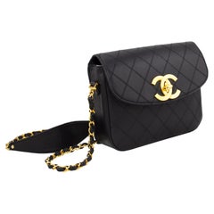 1990s Chanel Black Leather Quilted Shoulder Bag with Chain