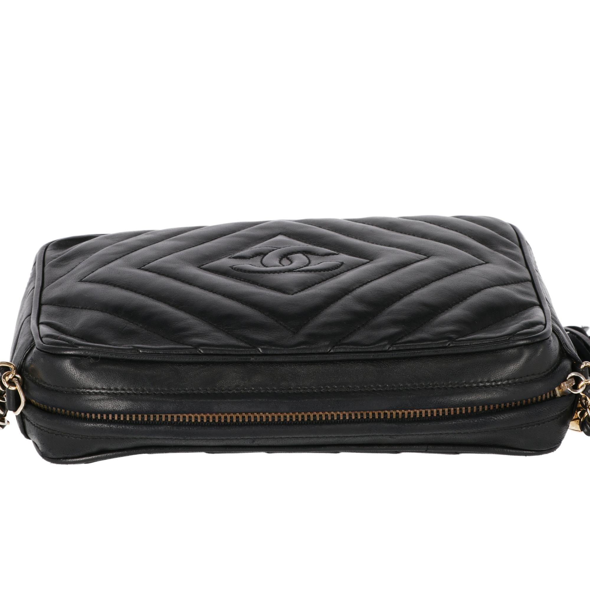 1990s Chanel Black Leather Shoulder Bag 4