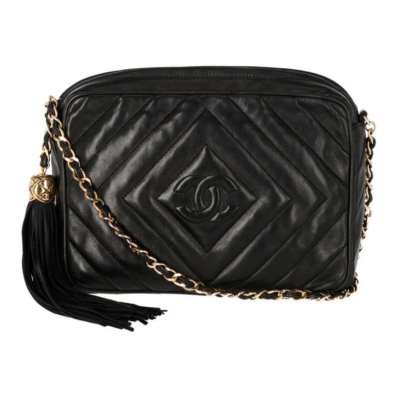 1990s Chanel Black Leather Shoulder Bag at 1stDibs