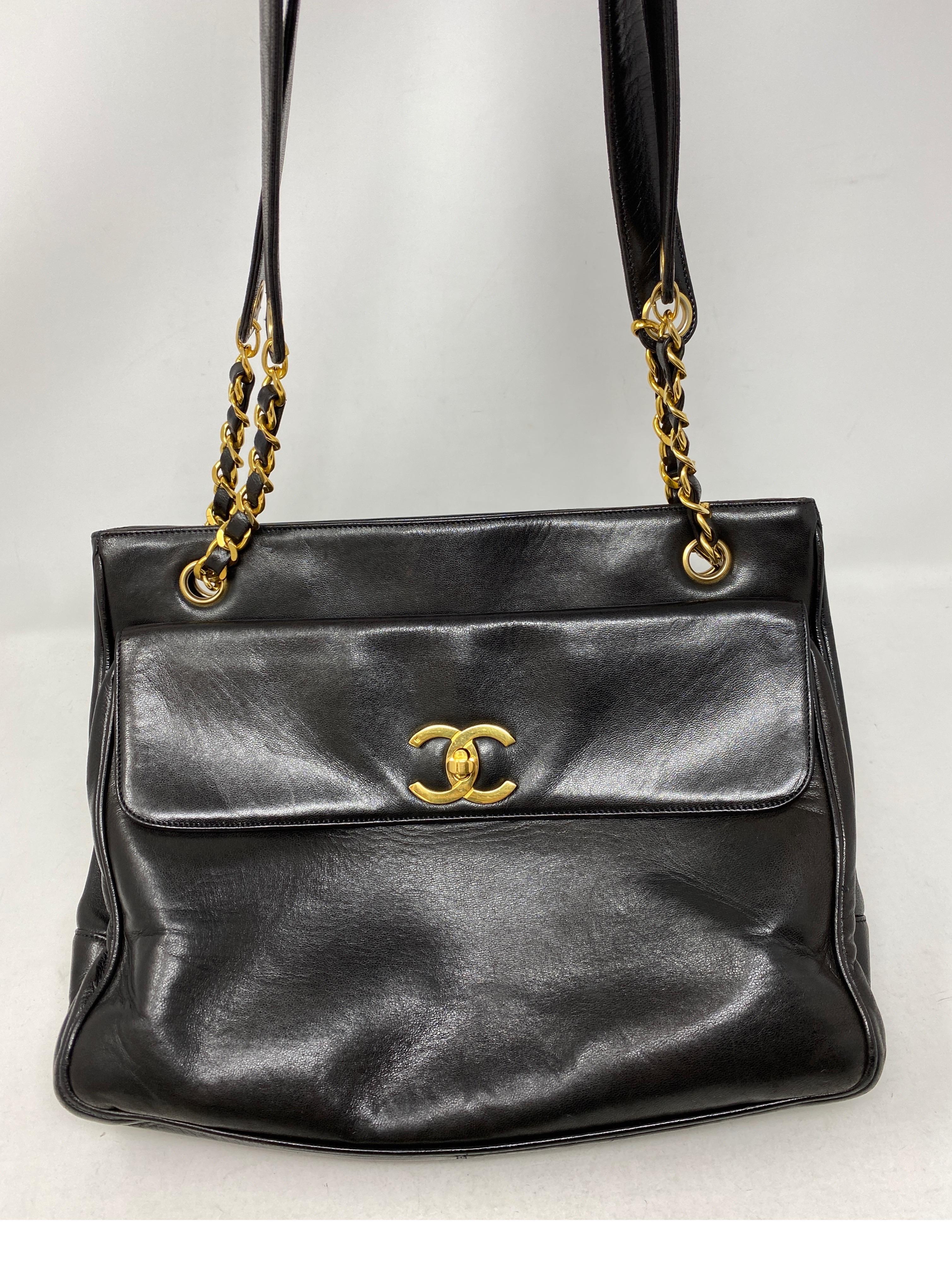 1990s Chanel Black Leather Tote Bag In Good Condition In Athens, GA