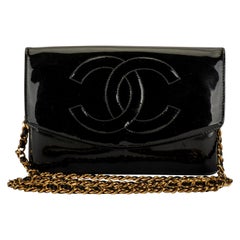 1990's Chanel Black Patent Leather Retro Crossbody Wallet On A Chain Bag