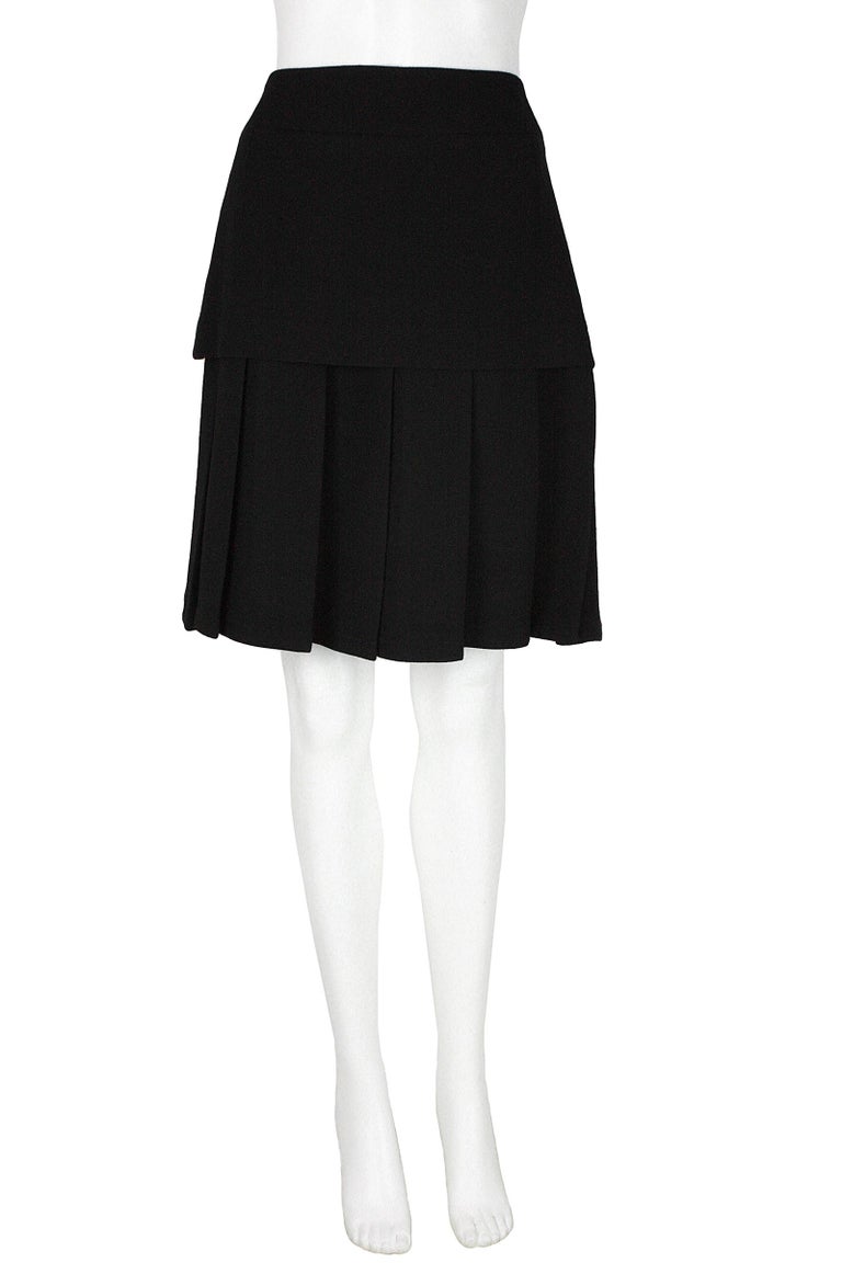 1990s Chanel Black Pleated Skirt with Gold CC Buttons For Sale at 1stdibs