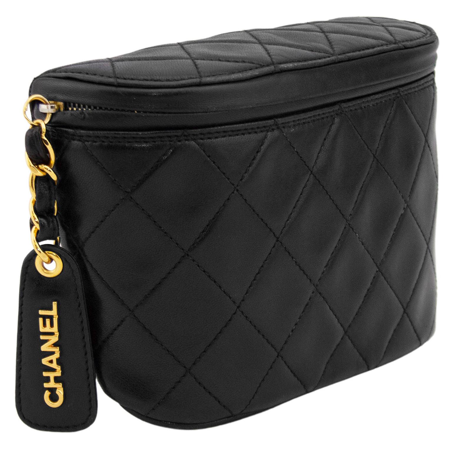 1990s Chanel Black Quilted Waist Bag For Sale at 1stDibs