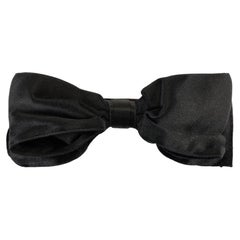 Schwarze Seidenhaarschleife von Chanel aus den 1990er Jahren mit Schachtel