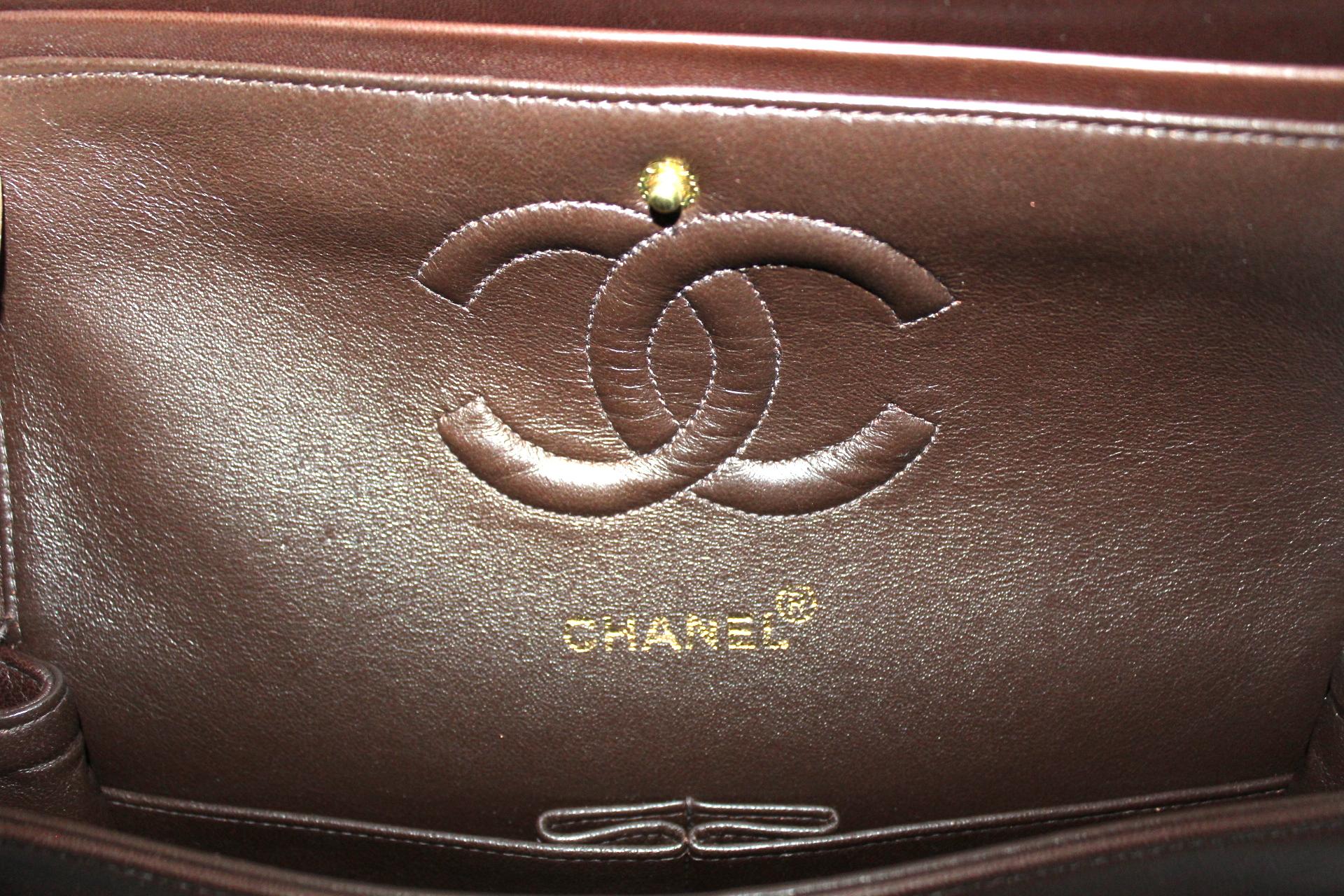 1990s Chanel Brown Leather 2.55 Bag In Excellent Condition In Torre Del Greco, IT