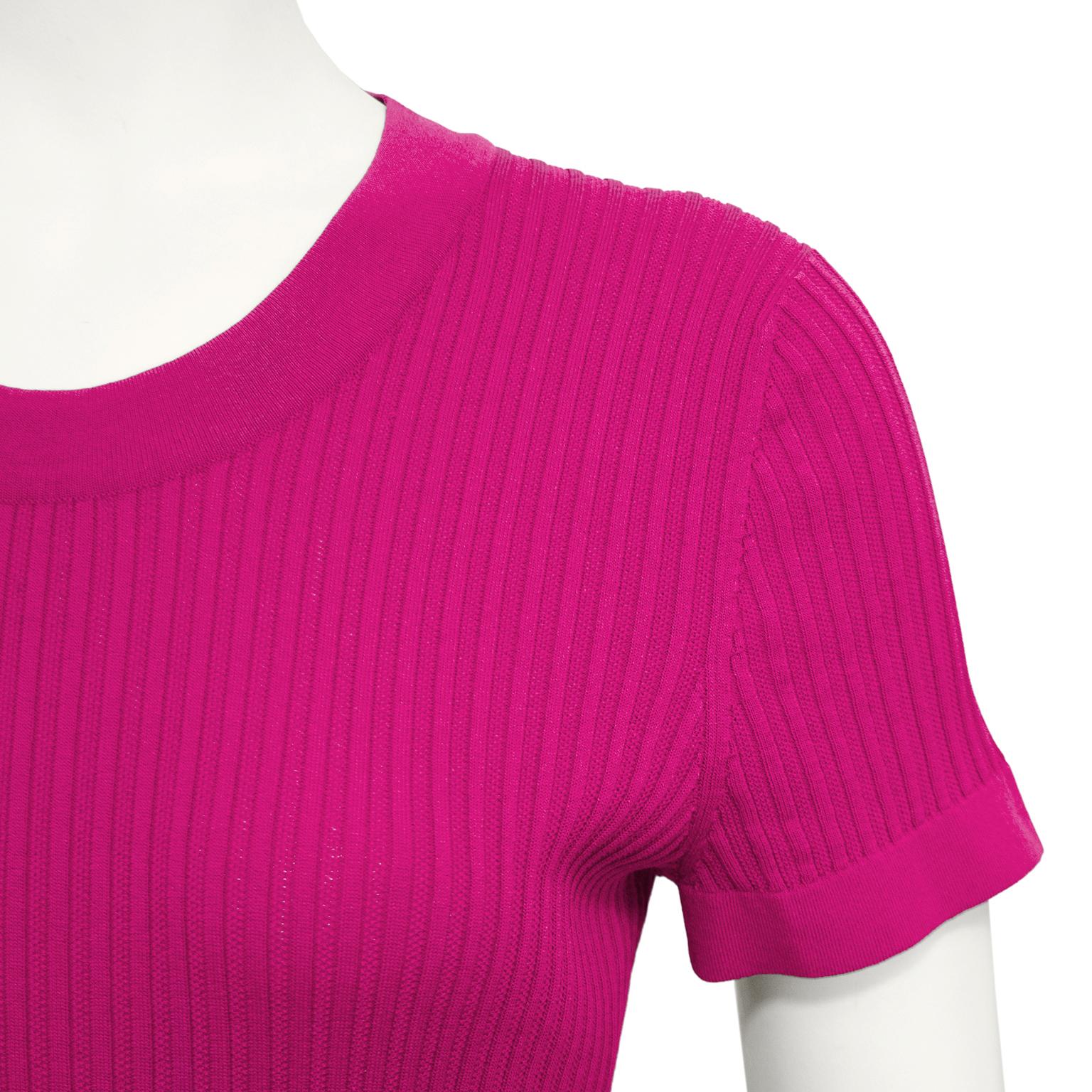 Resort 2011 Chanel Dark Magenta Ribbed Knit Dress  In Good Condition For Sale In Toronto, Ontario