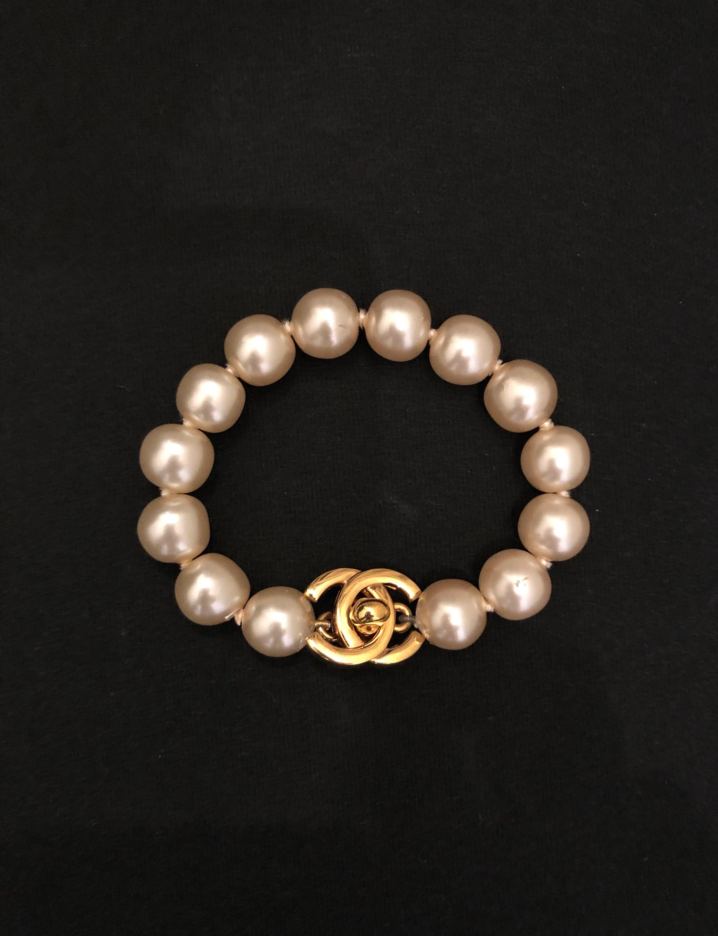 1990s Chanel Faux Pearl Turnlock Bracelet Turn Lock 1