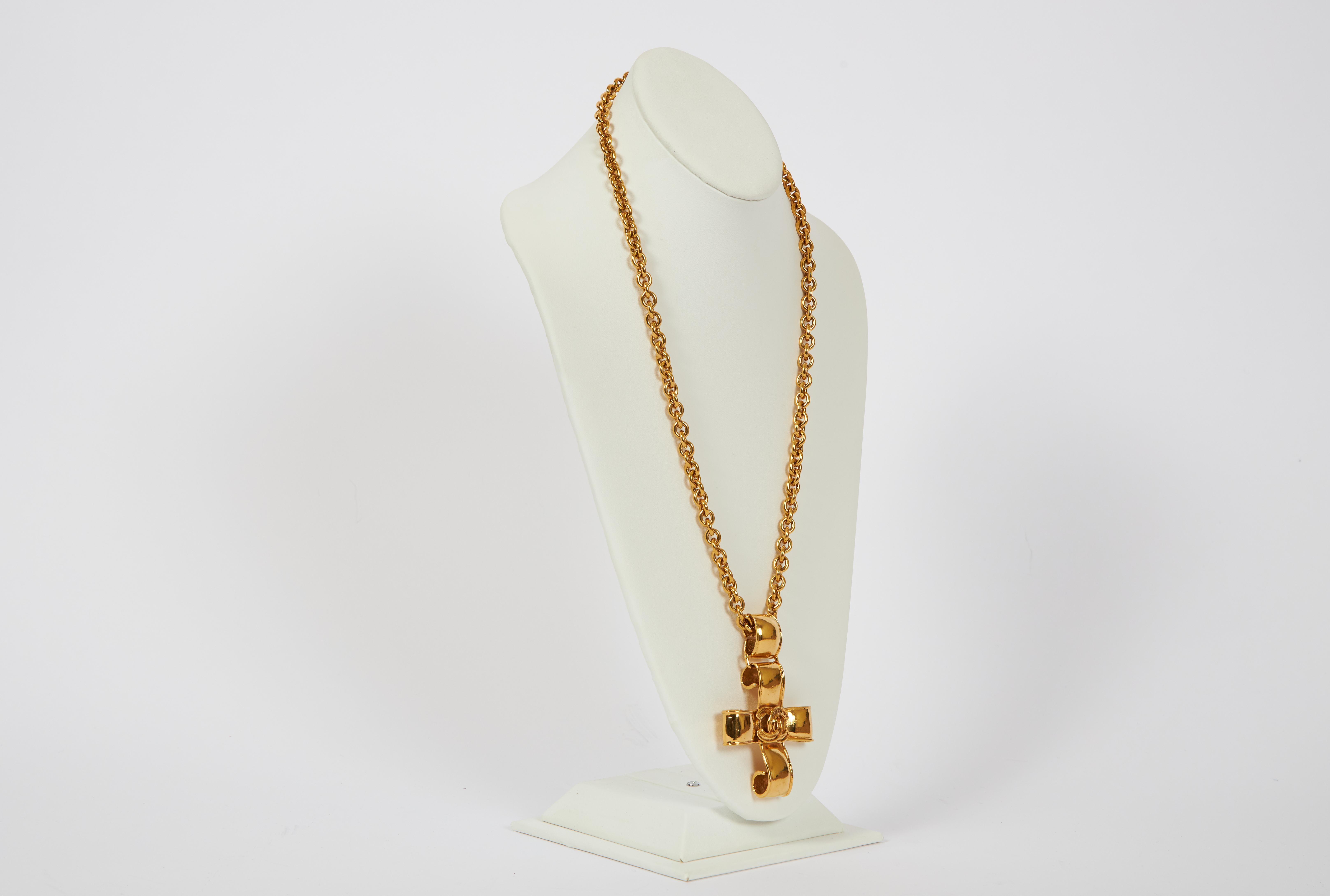 1990's Chanel Gold Cross Pendant Necklace In Excellent Condition In West Hollywood, CA