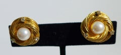 1990's CHANEL Gold Pearl Swirl Clip On Earrings