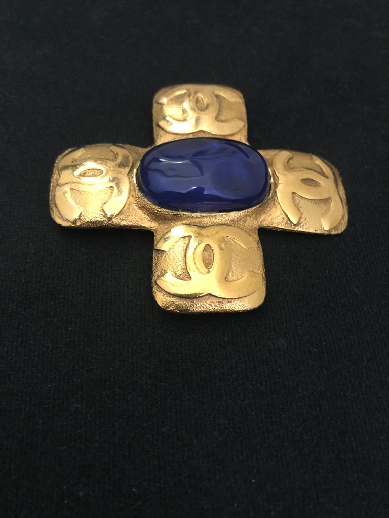 1990s Vintage CHANEL Gold Toned Blue Gripoix CC Cross Brooch For