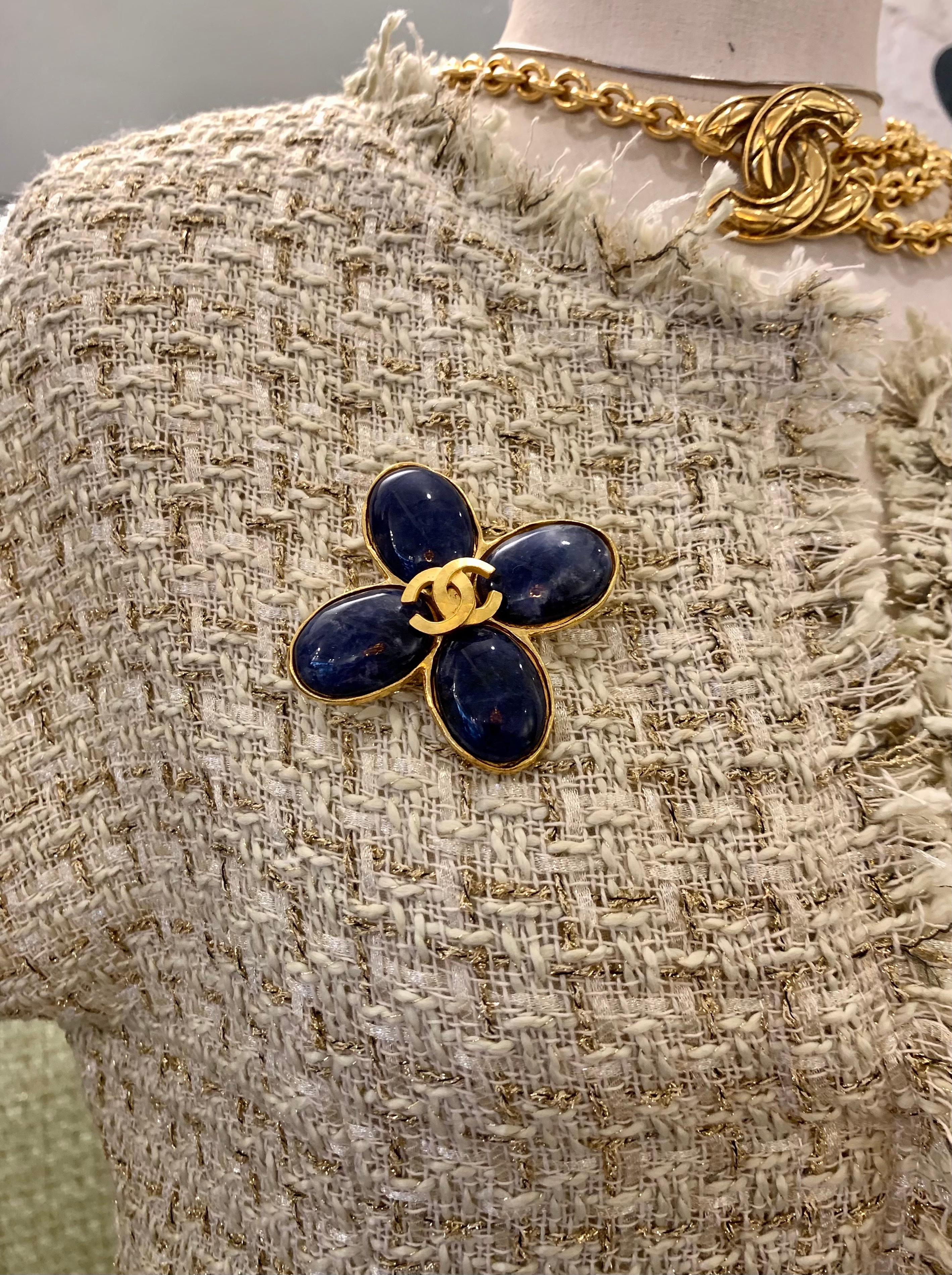 Women's 1990s Vintage CHANEL Gold Toned Lapis Lazuli Stone Clover Brooch